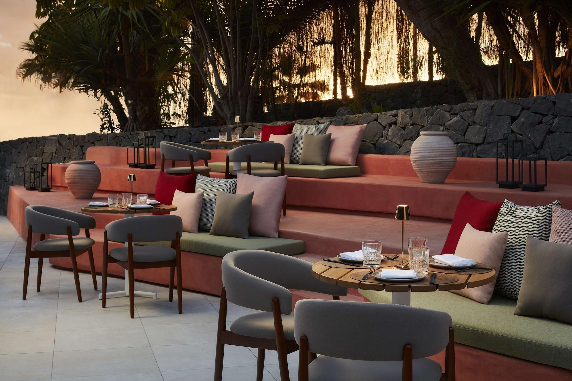 Restaurant Tivoli la Caleta Resort