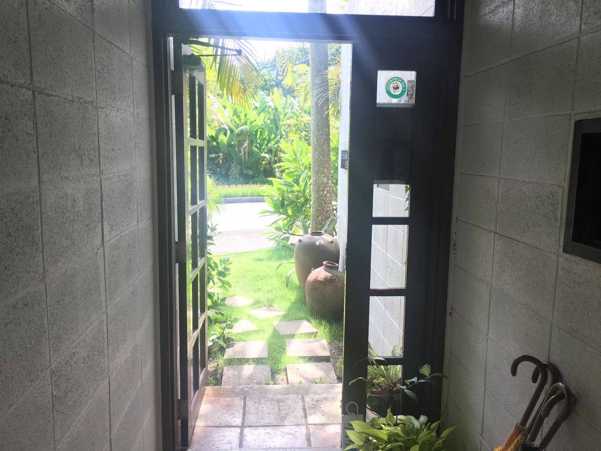 Vista Lobby Pension Iriomote