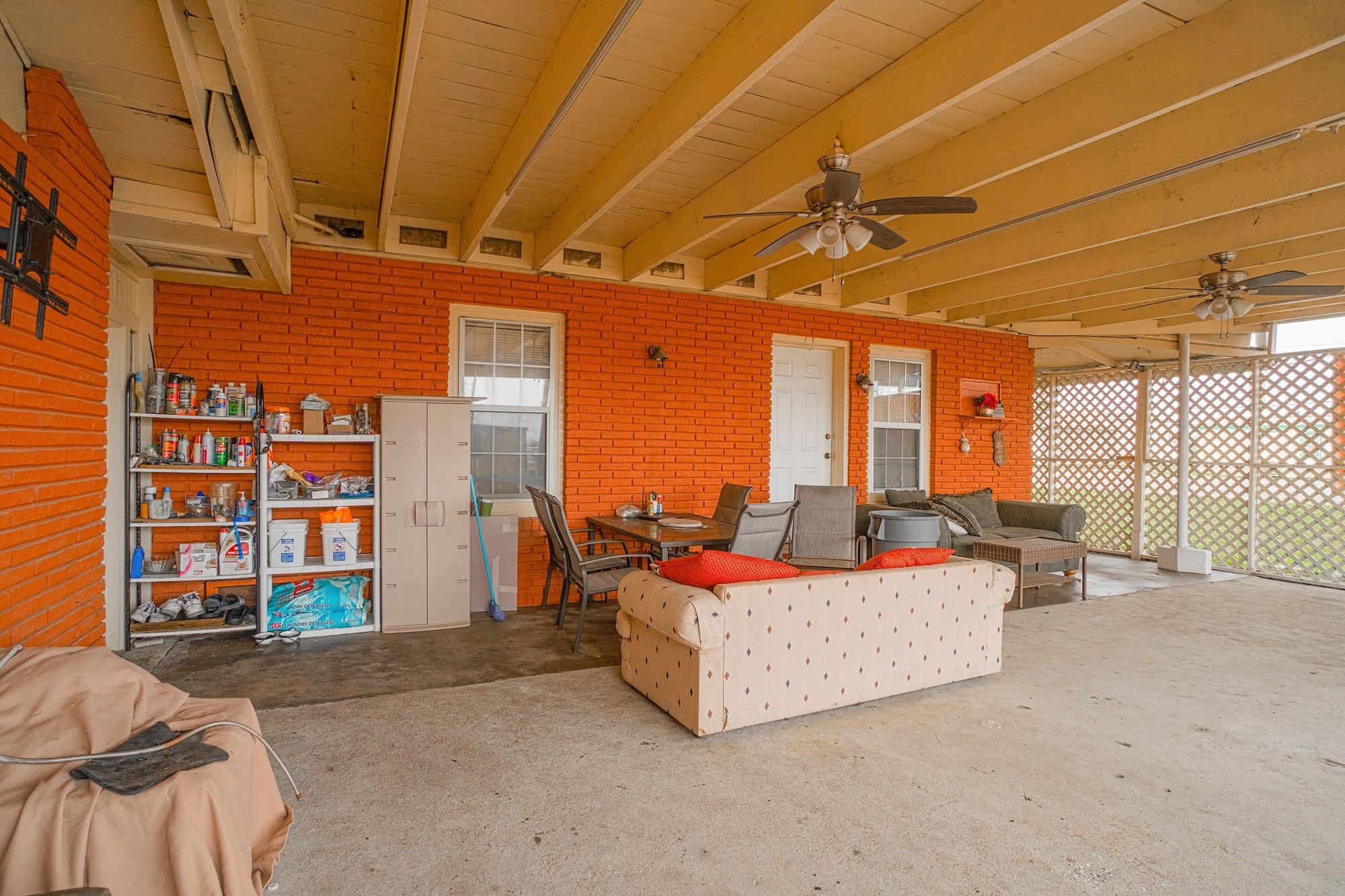 Vista Lobby Texana Inn Edna By OYO