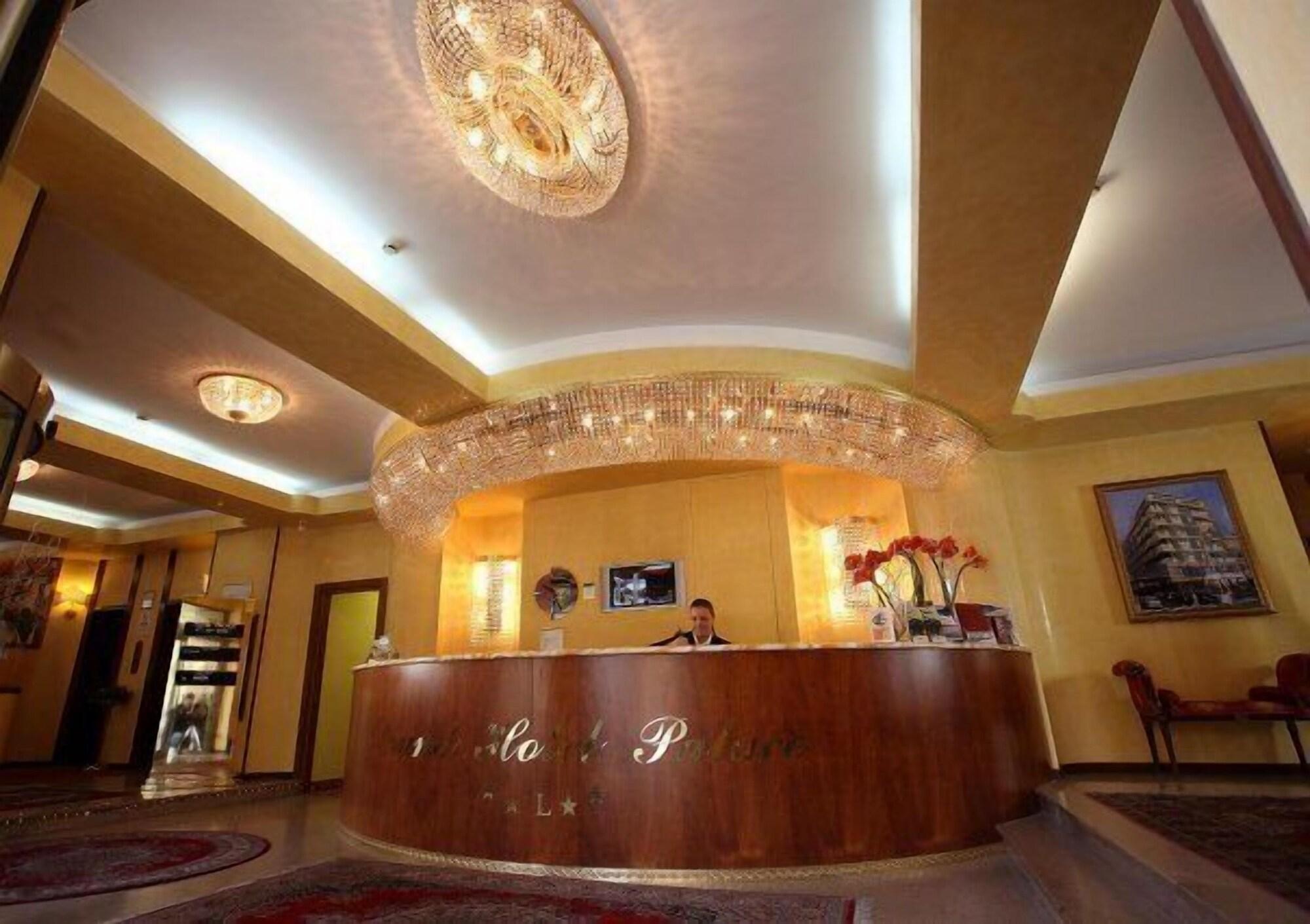 Vista Lobby Hotel Palace