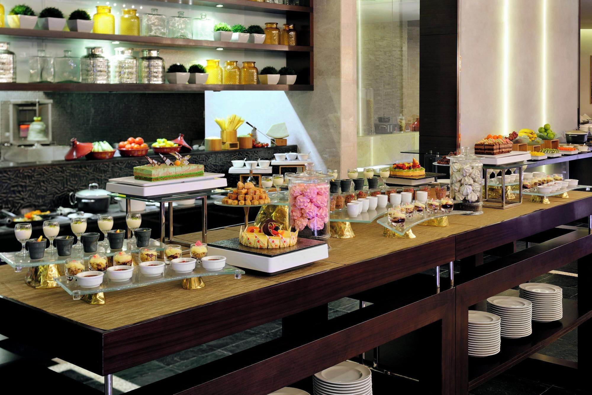 Restaurant Marriott Executive Apartments Al Jaddaf, Dubai