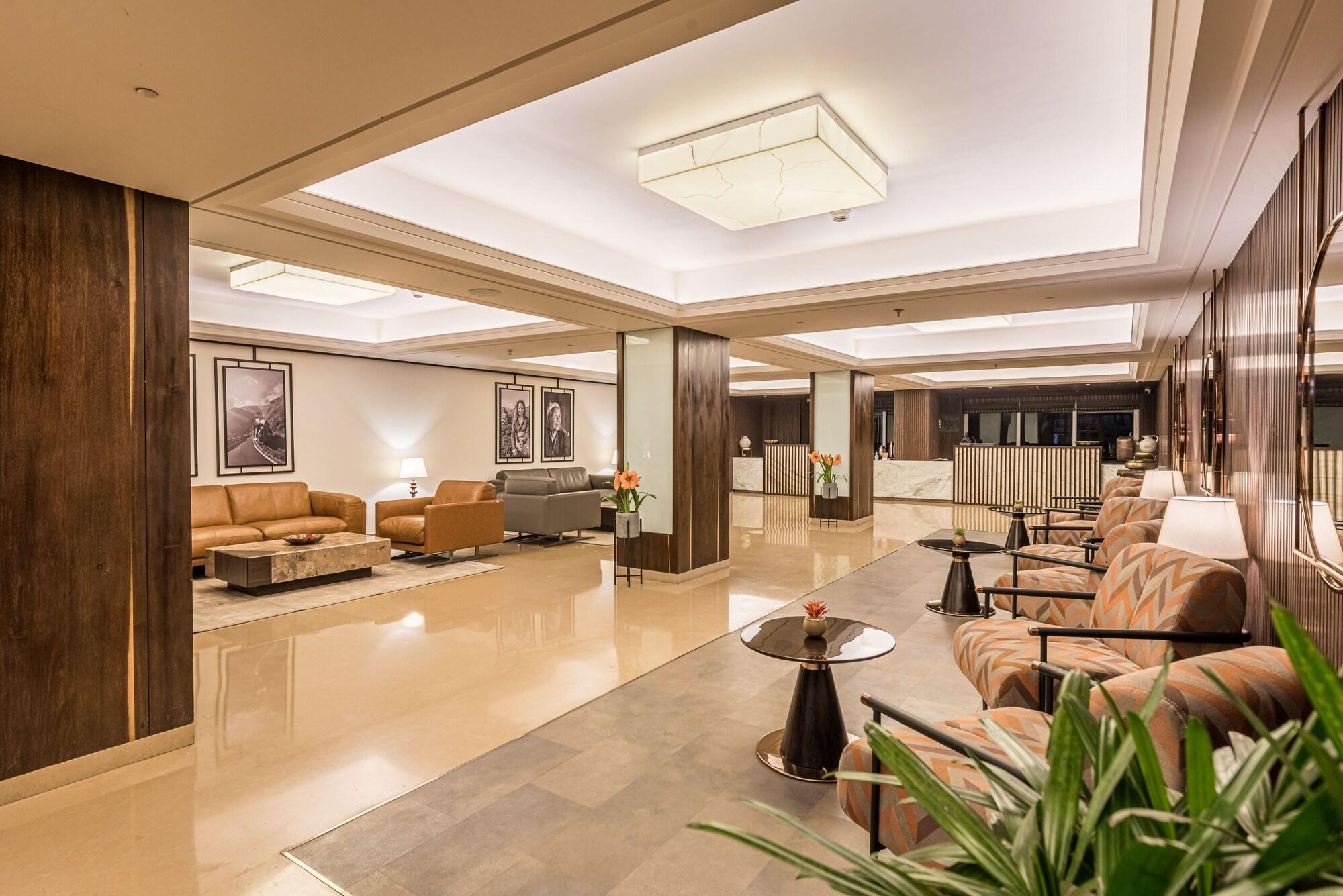 Vista Lobby Udaan Himalayan Suites and Spa