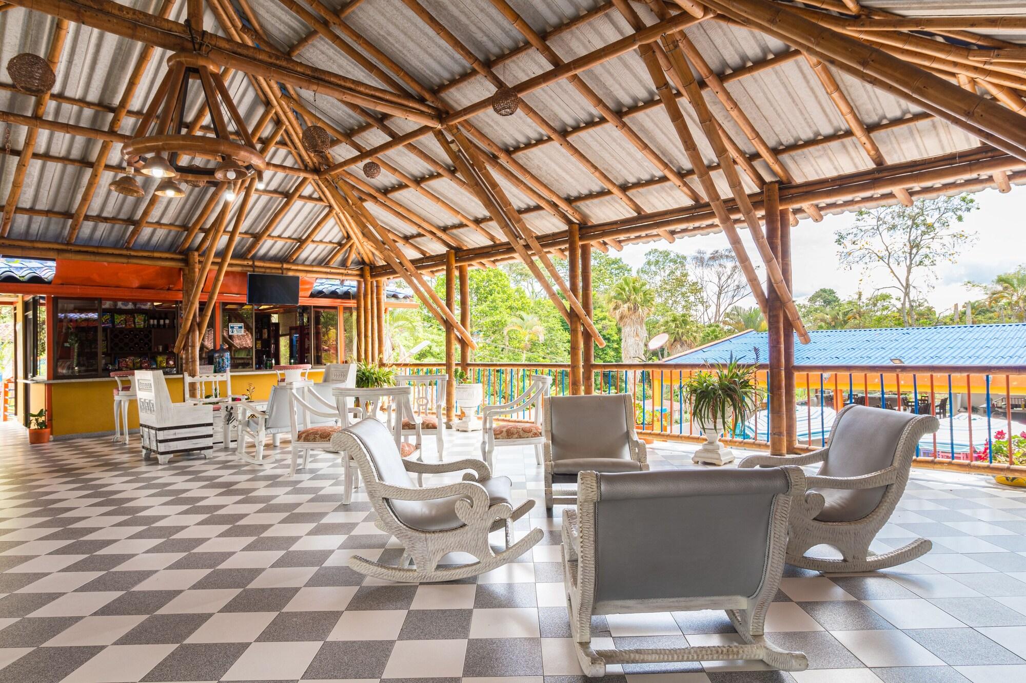 Vista Lobby DE LA VEGA HOTEL CAMPESTRE