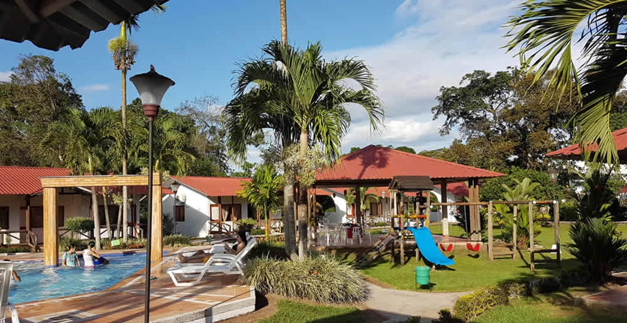 Instalaciones Recreativas Hotel Mayura