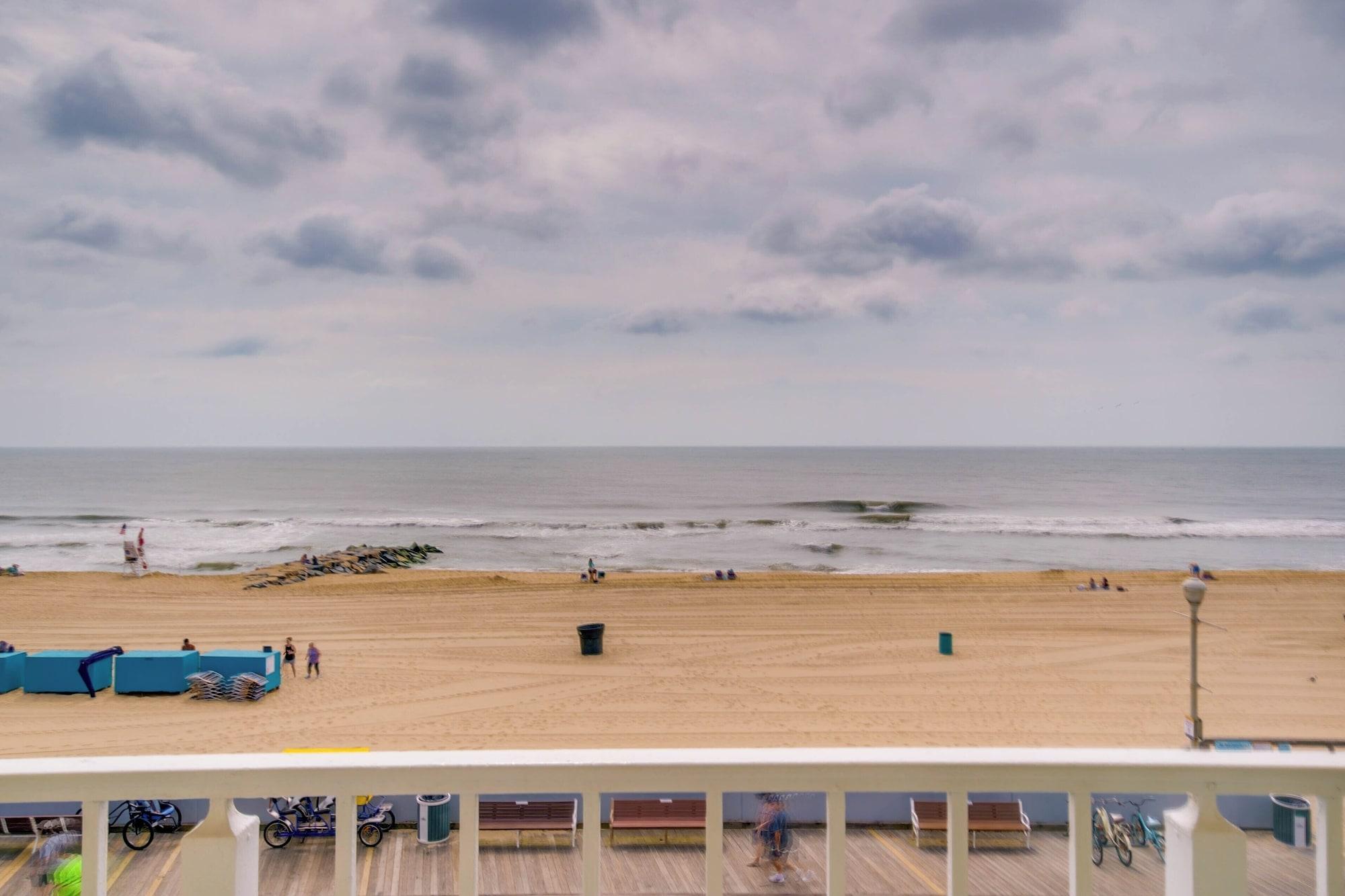 Habitación Howard Johnson Plaza Hotel by Wyndham Ocean City Oceanfront