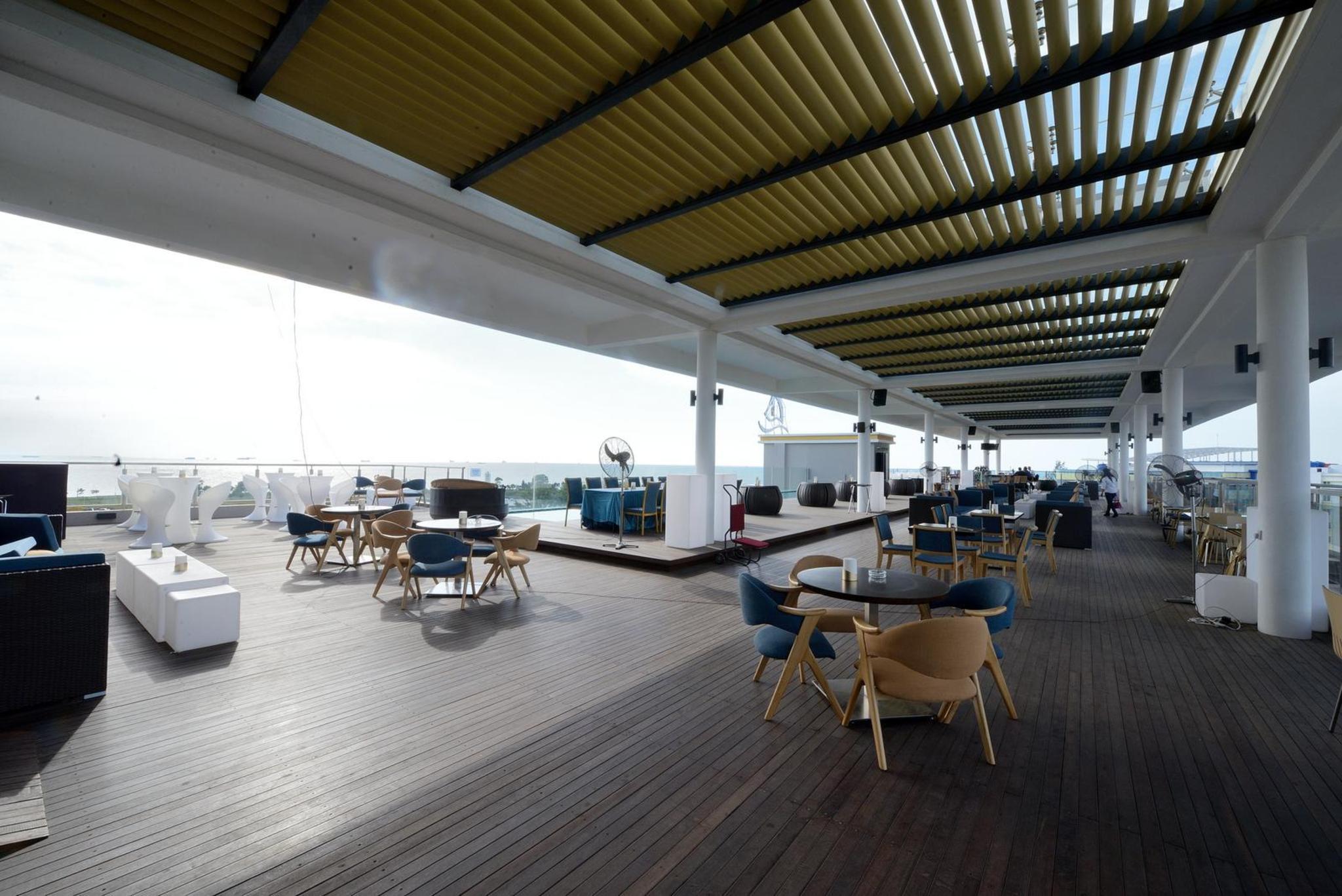 Restaurant Goldenbay Hotel Bintulu