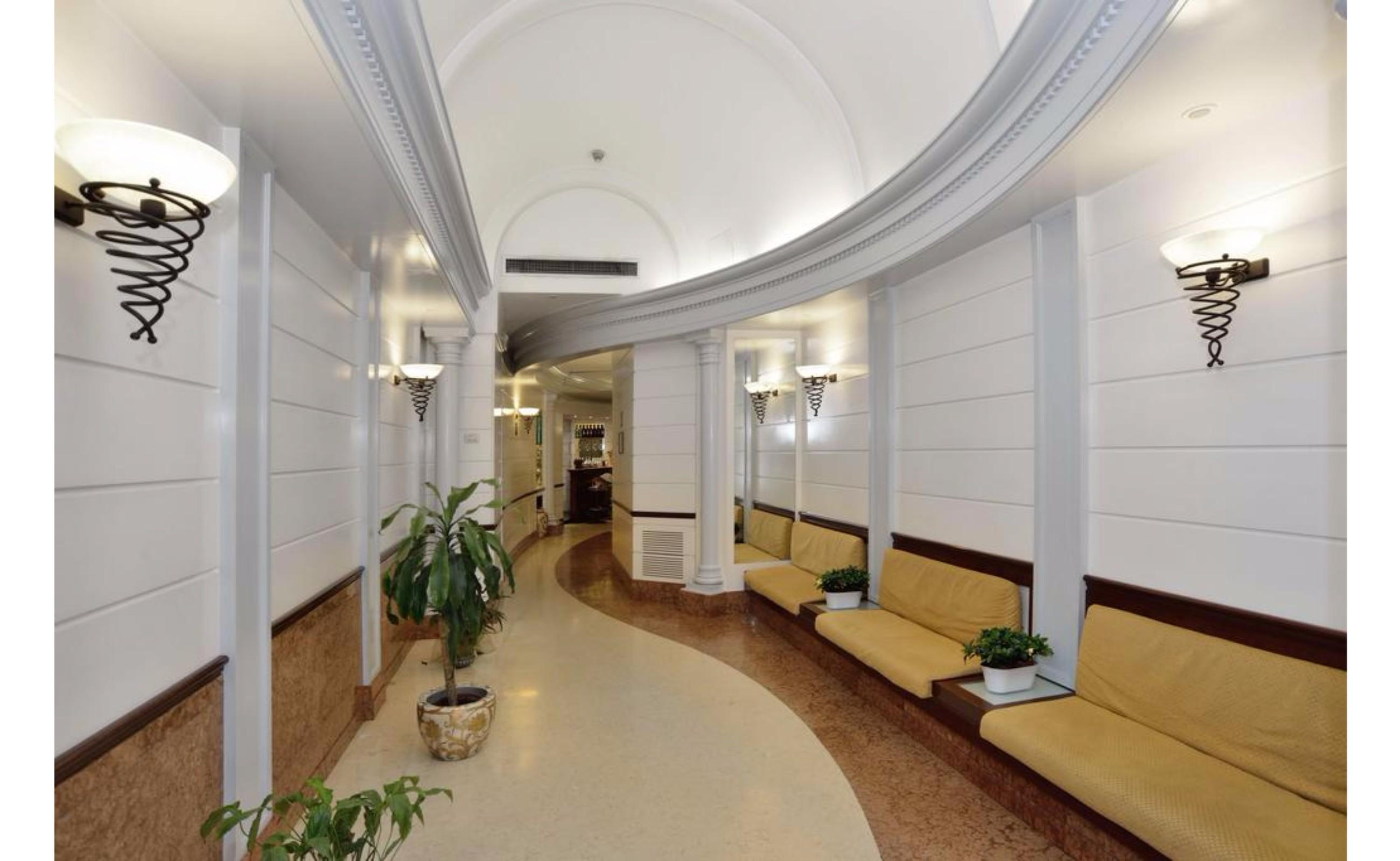 Vista Lobby Hotel Hiberia