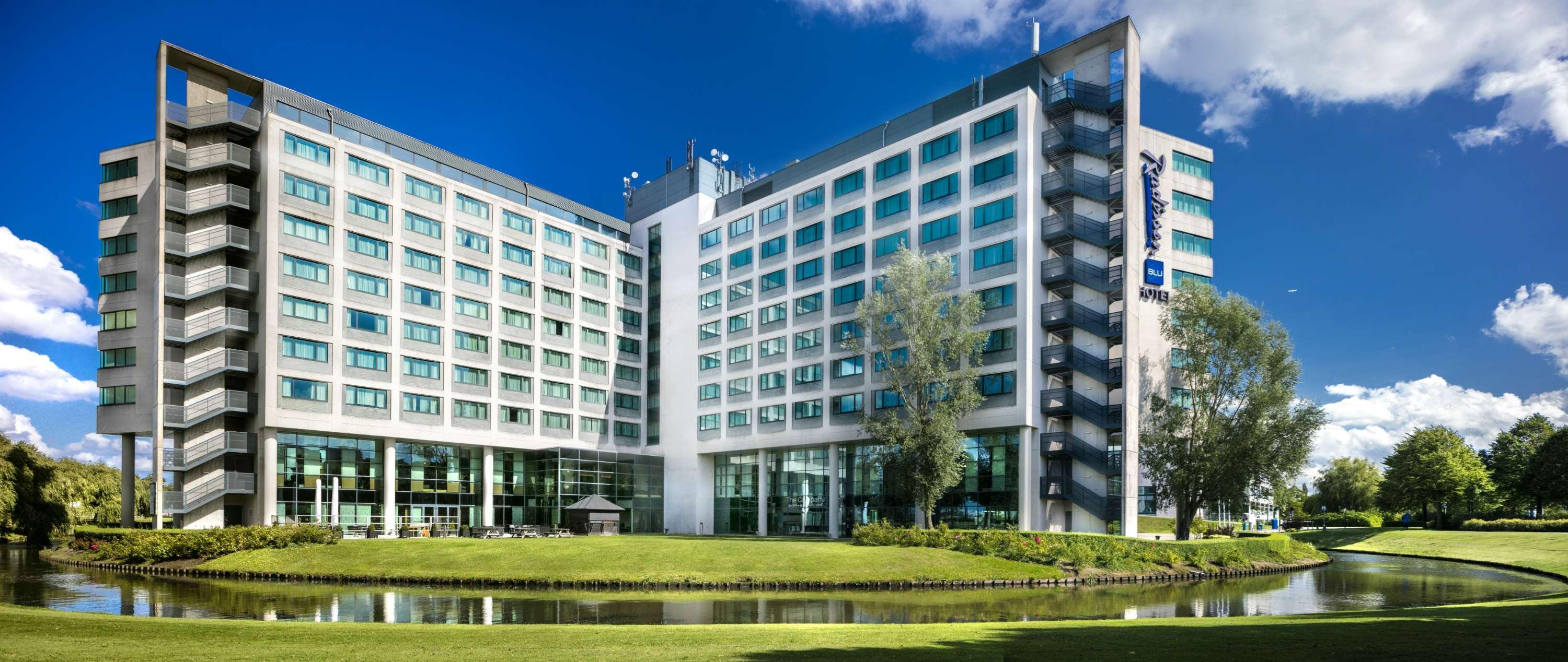 Vista Exterior Radisson Blu Hotel Amsterdam Airport Schiphol