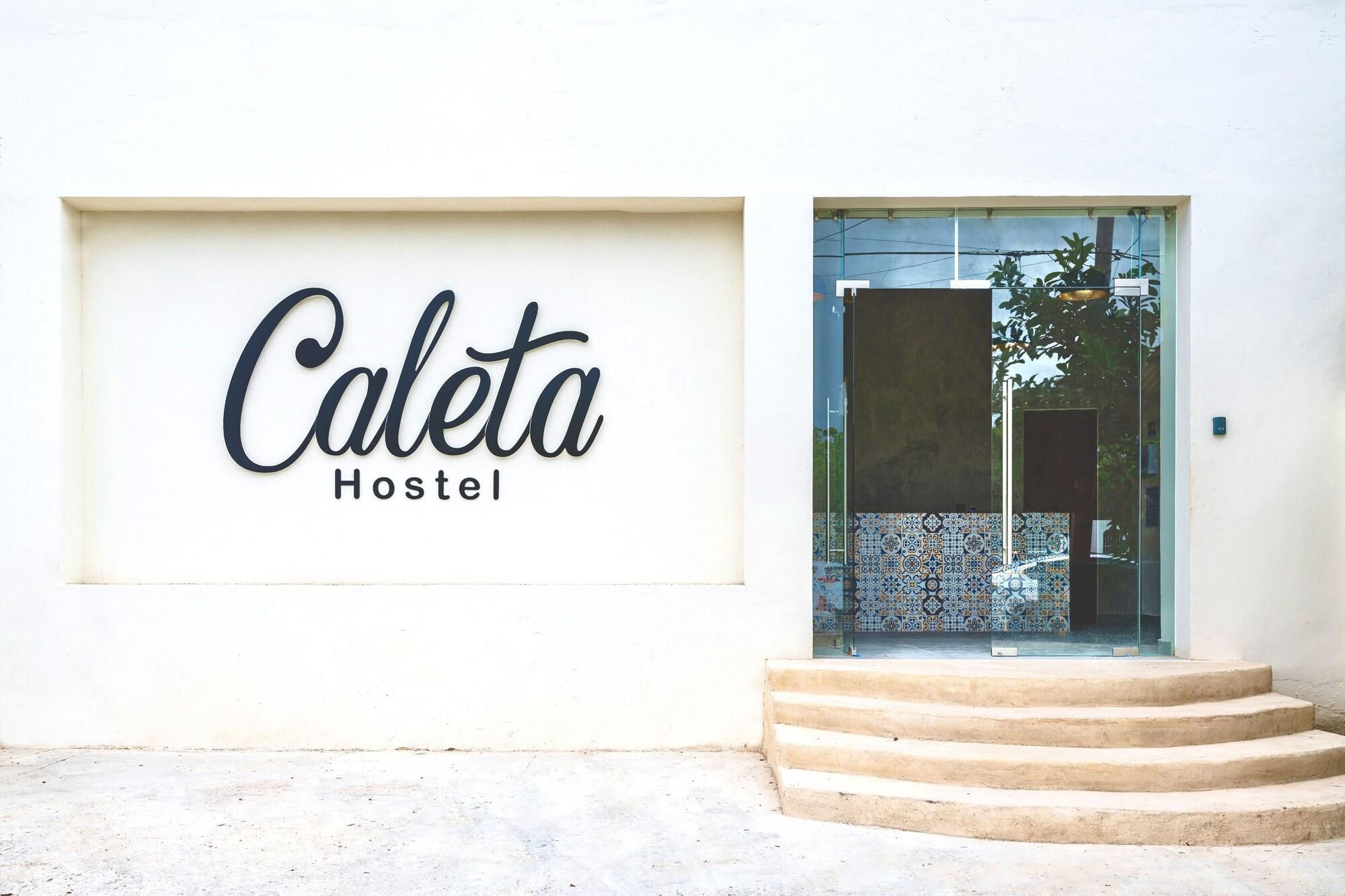 Vista Exterior Caleta Hostel