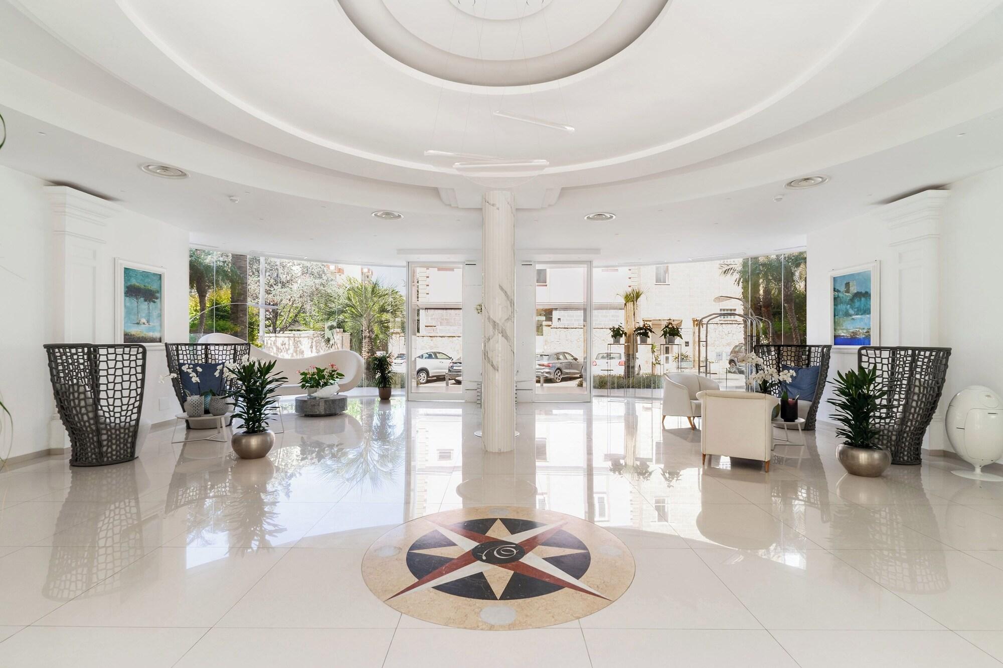 Vista Lobby Victoria Palace Hotel & Zen Wellness