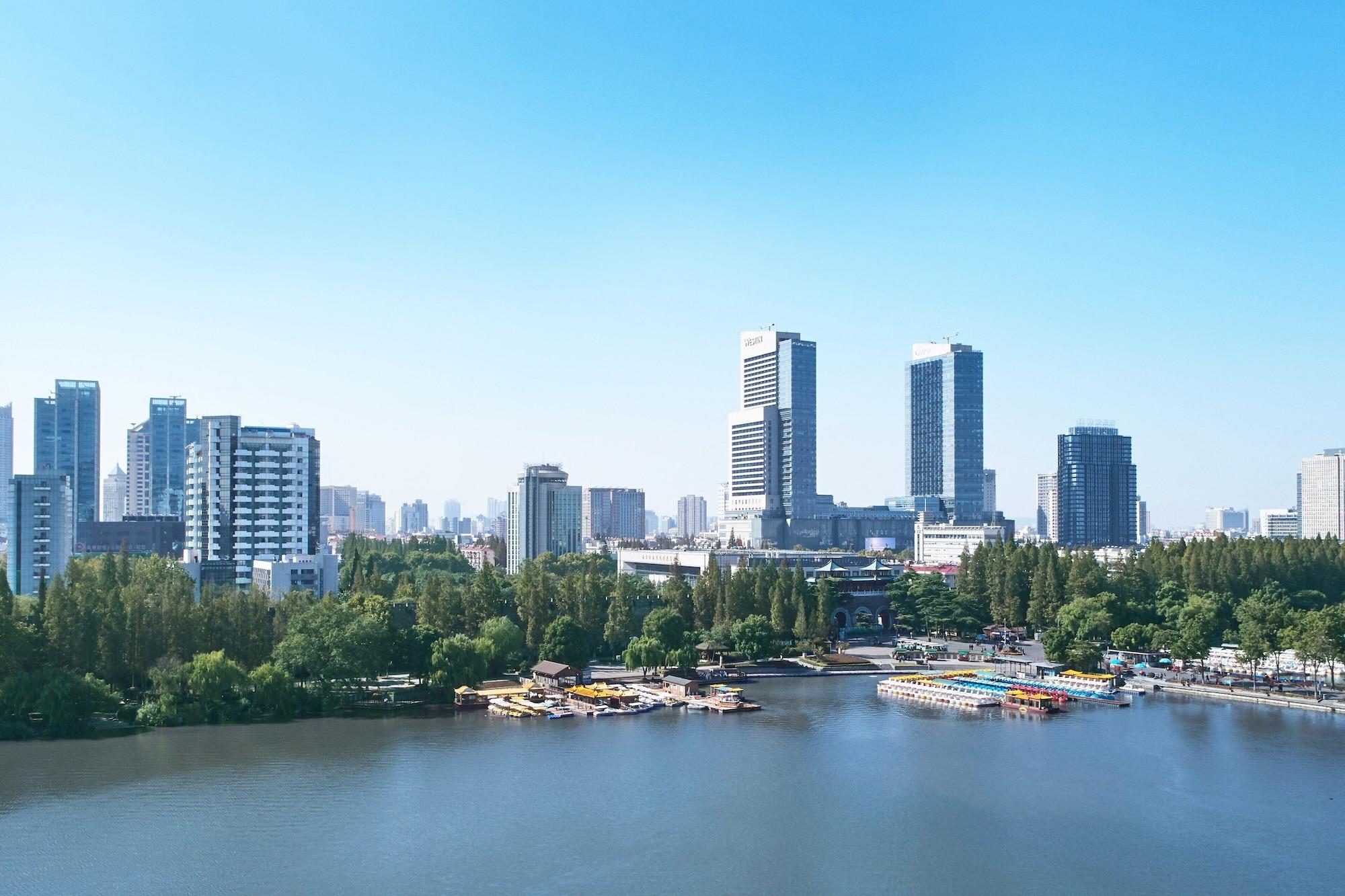 Vista Exterior The Westin Nanjing Xuanwu Lake