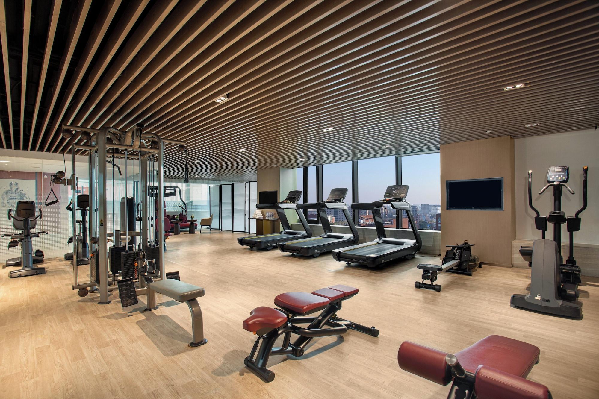 Gimnasio voco Shanghai Hongqiao Hub by IHG