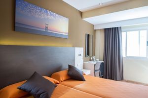 Alojamiento - Hotel Abelux