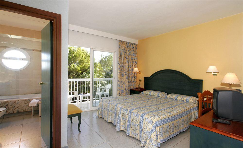 Habitación Hostal Es Pi 2