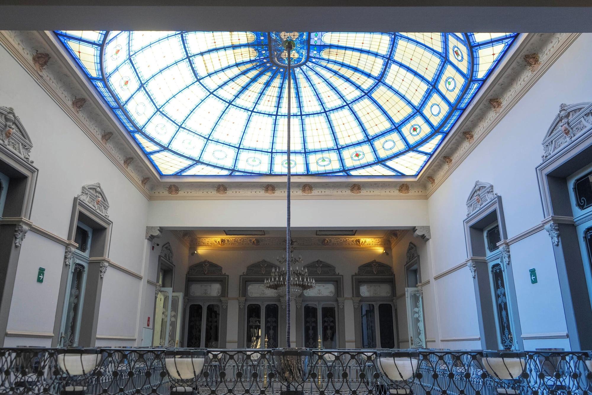 Varios Palacio Julio Hotel