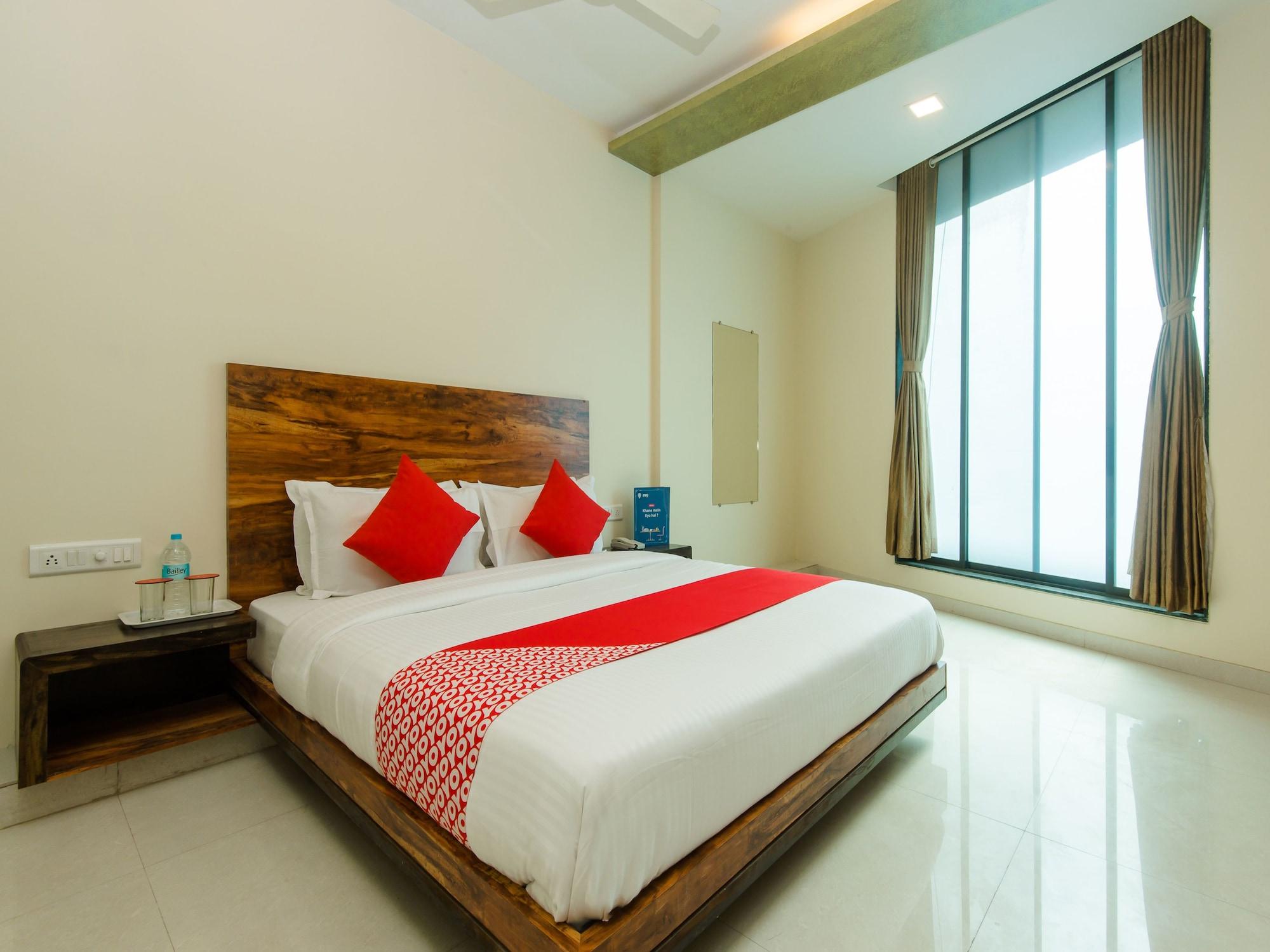 Varios OYO 11747 Hotel Sai Comforts