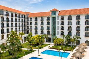 Alojamiento - Caracol Plaza and Resort