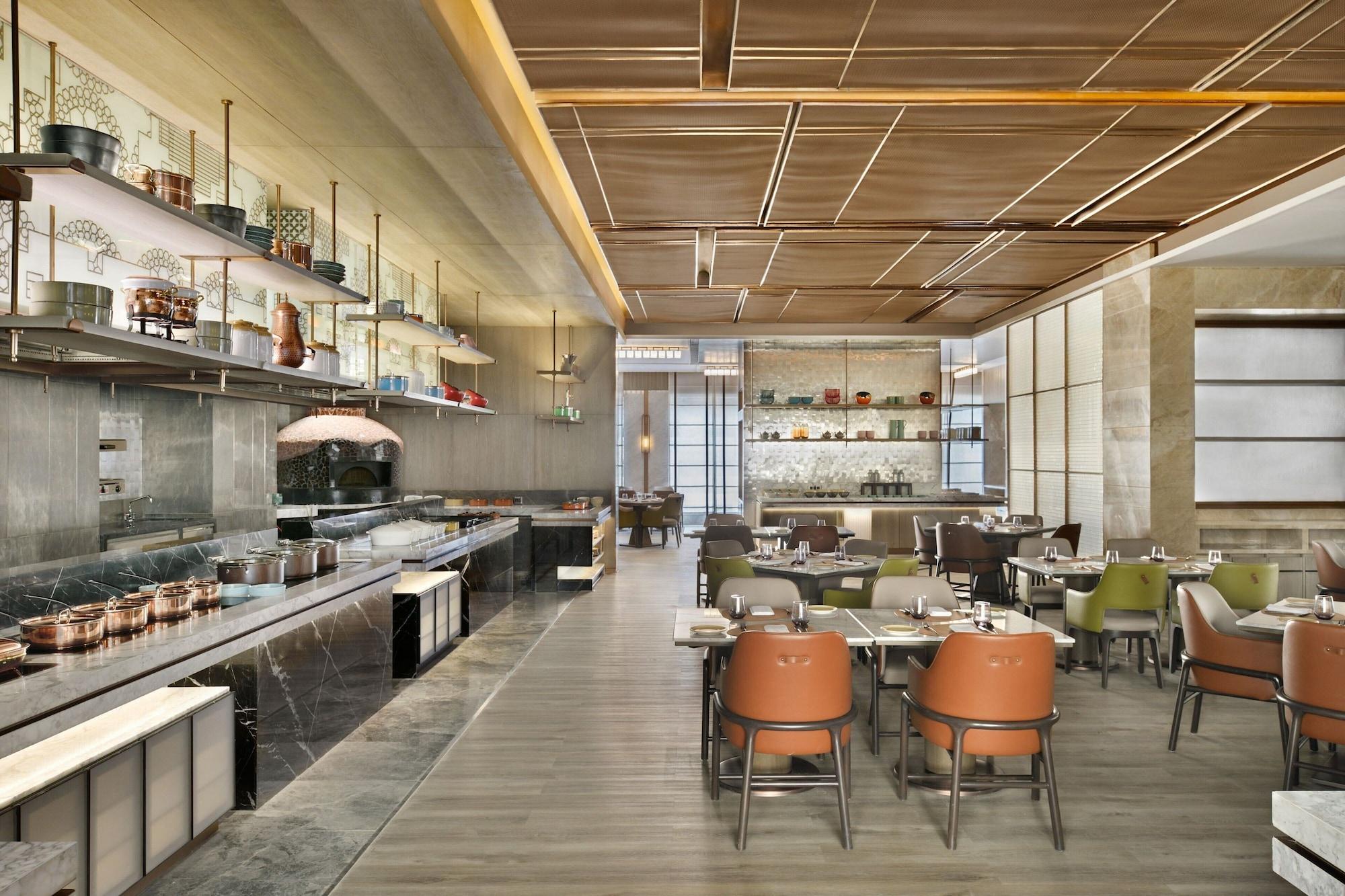 Restaurant Navi Mumbai Marriott Hotel