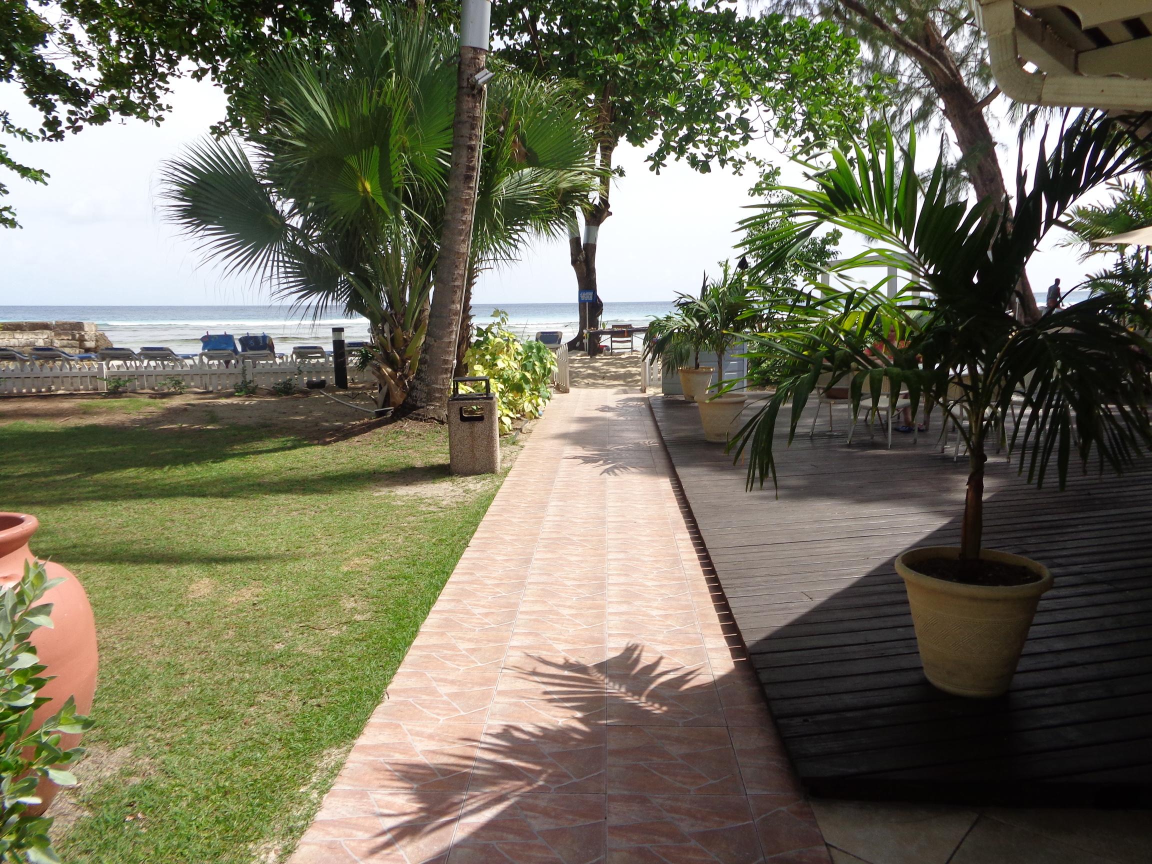 Playa Savannah Beach Club Hotel