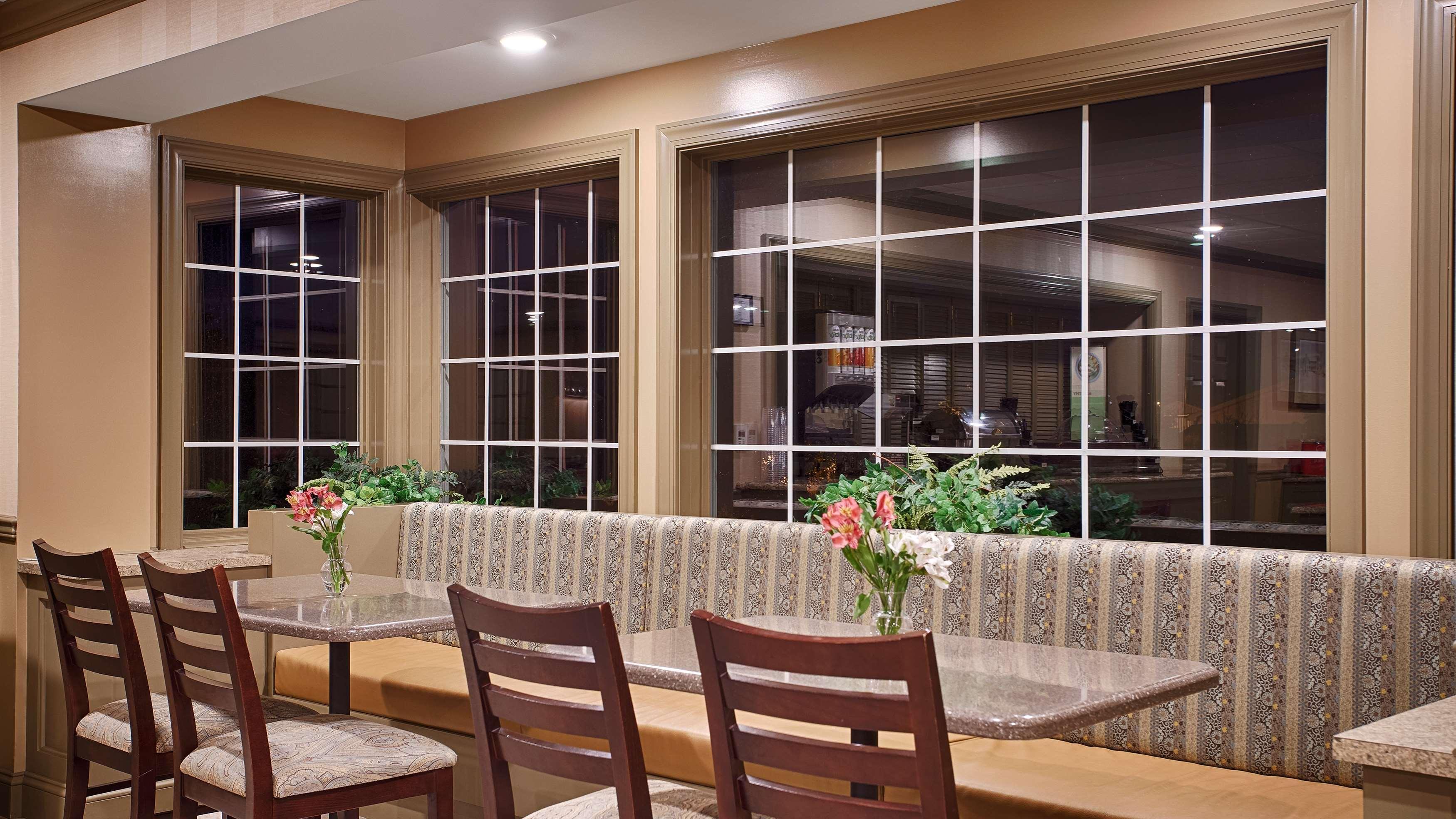 Restaurant The Inn at Lewisburg, BW Signature Collection