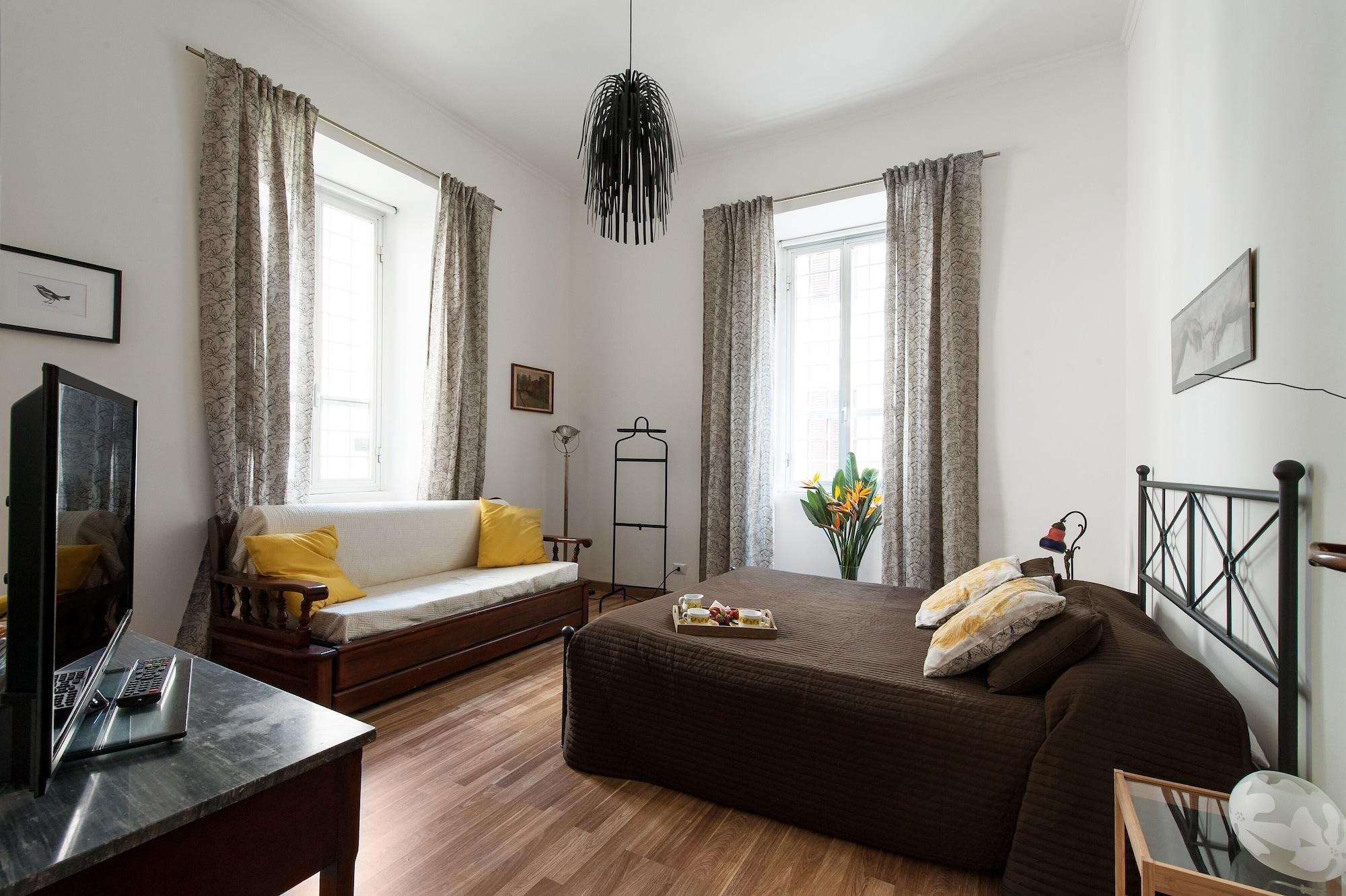 Varios Room in B&B - Rome Center Room Classic Suite