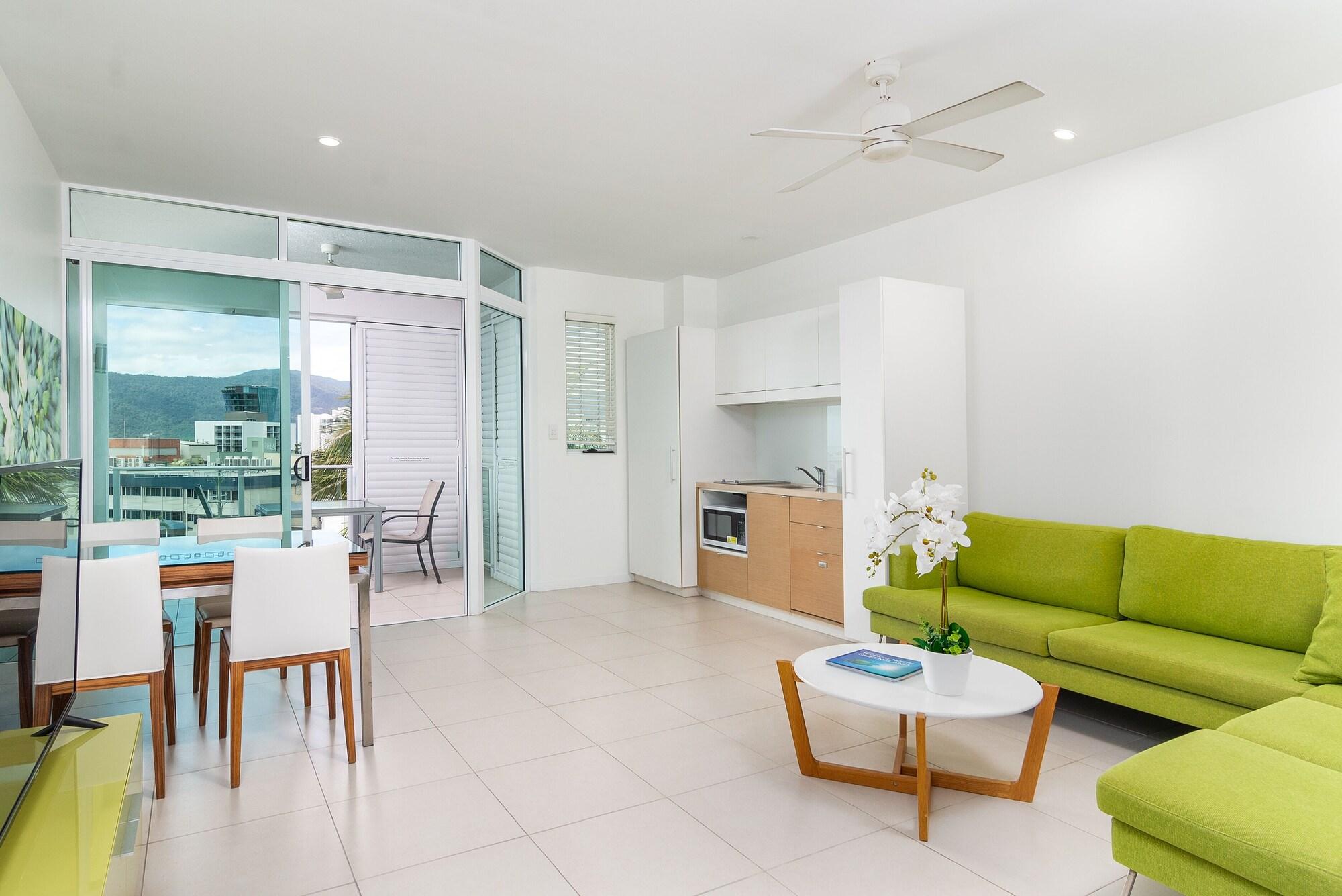 Instalaciones Recreativas 201 Lake Street Apartments