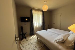 Alojamiento - Les Tratinneries, air-conditioned house in Périgord noir - private heated swimming pool