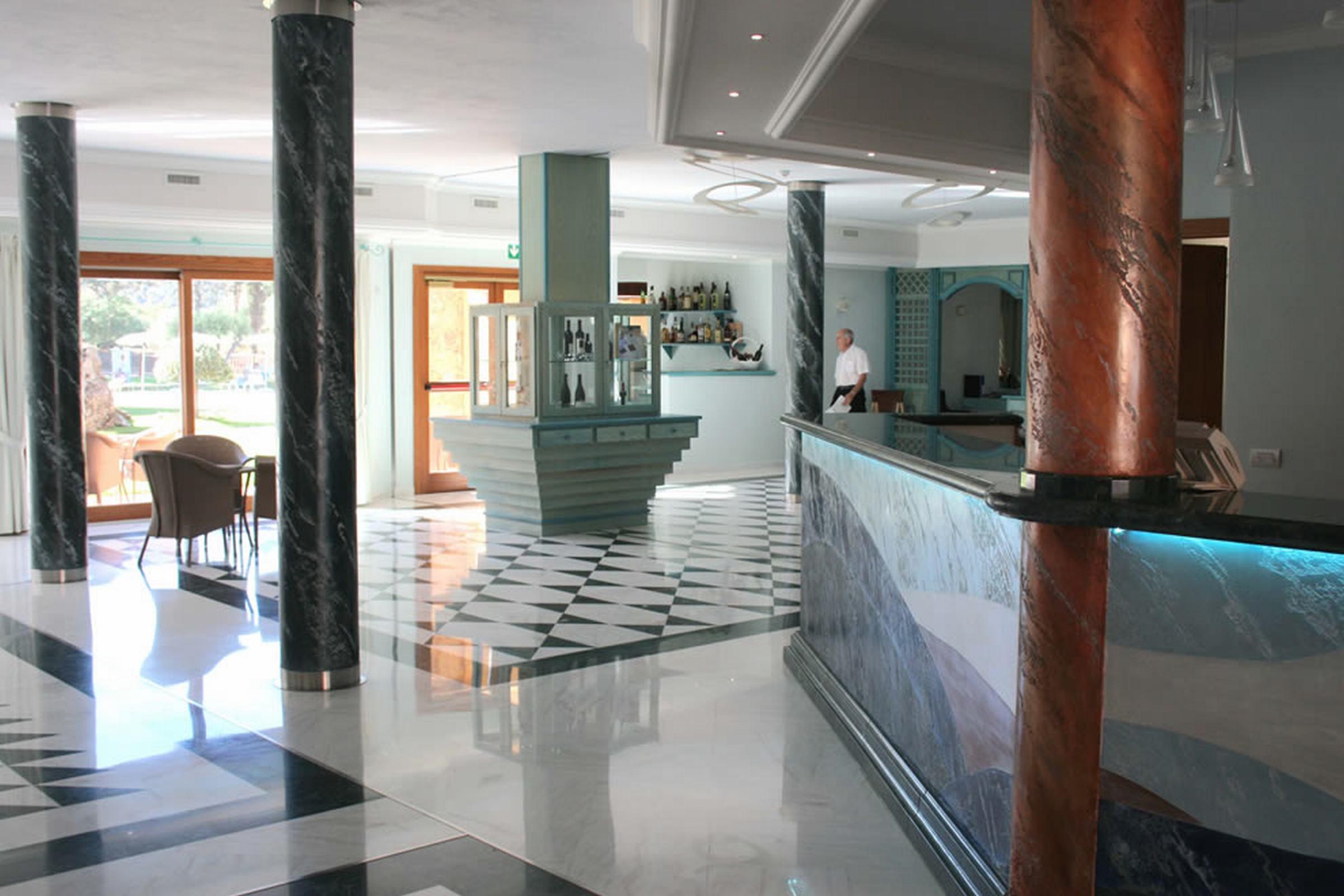 Vista Lobby Hotel Marana