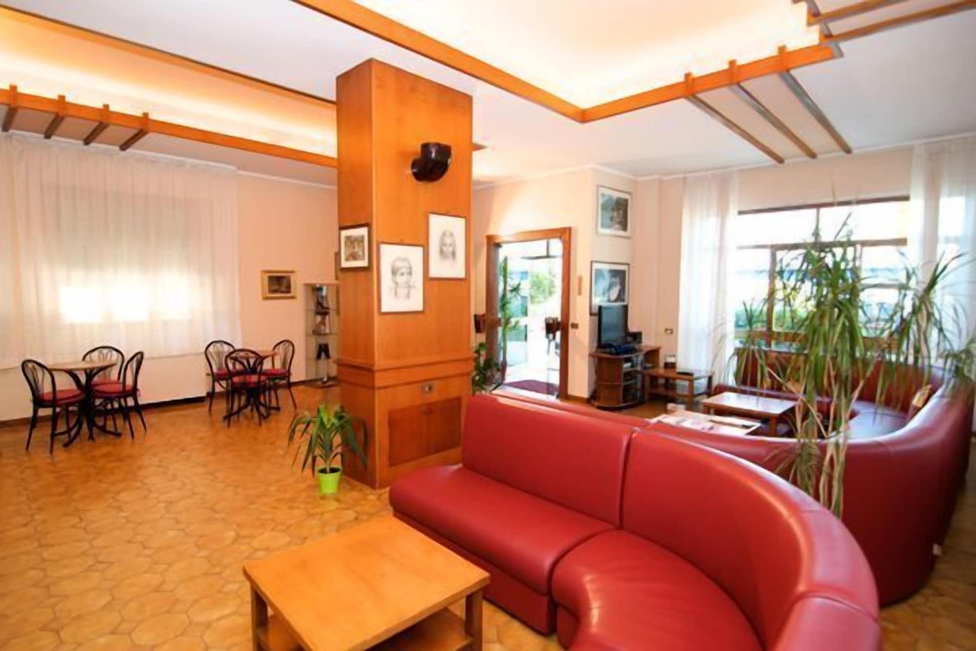 Vista Lobby Hotel Velus
