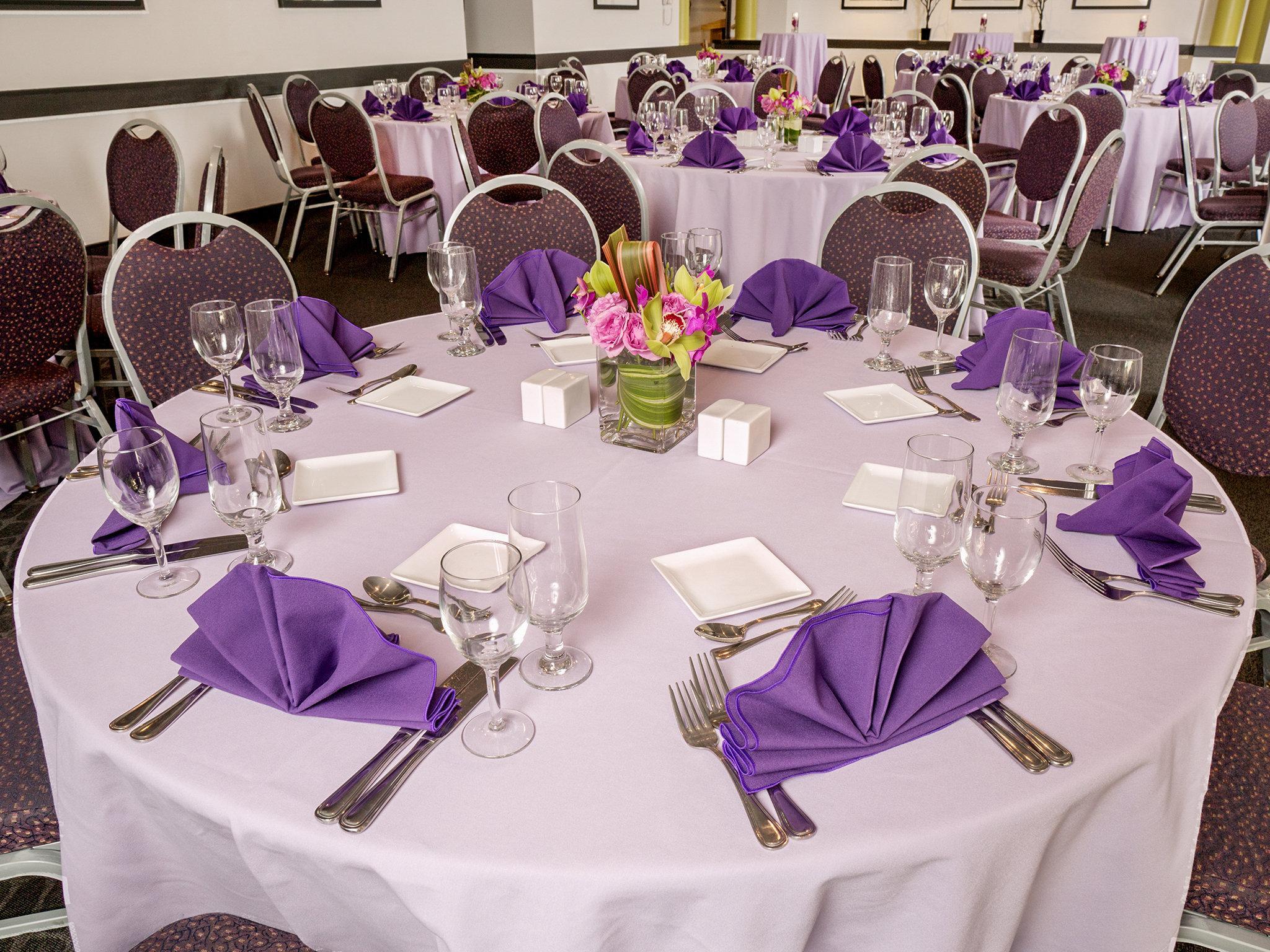 Vista Exterior The Inn at Longwood Medical