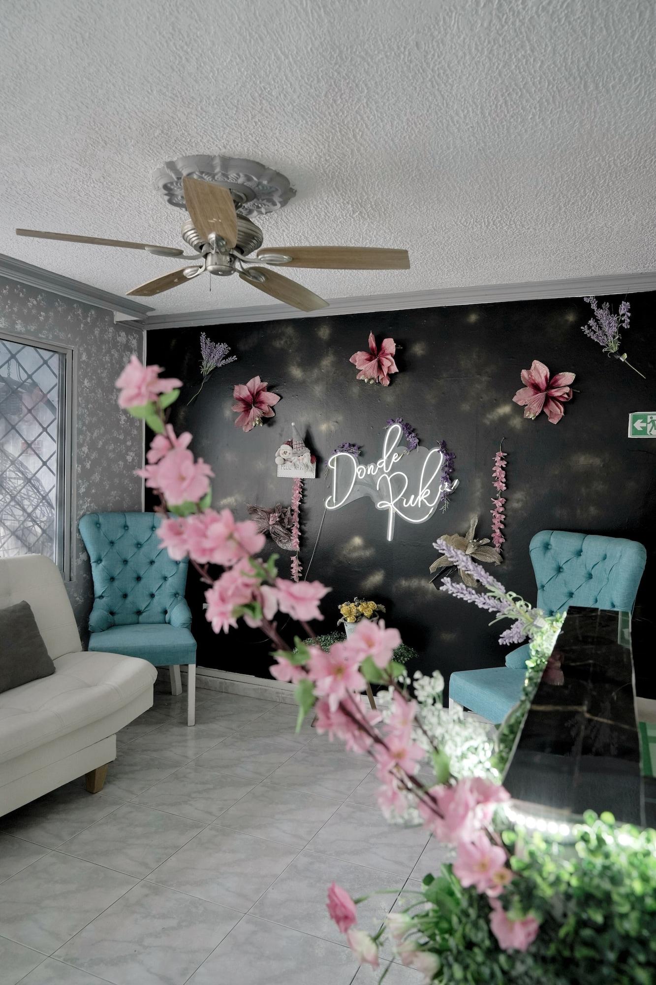 Vista Lobby DONDE RUKA HOSTAL
