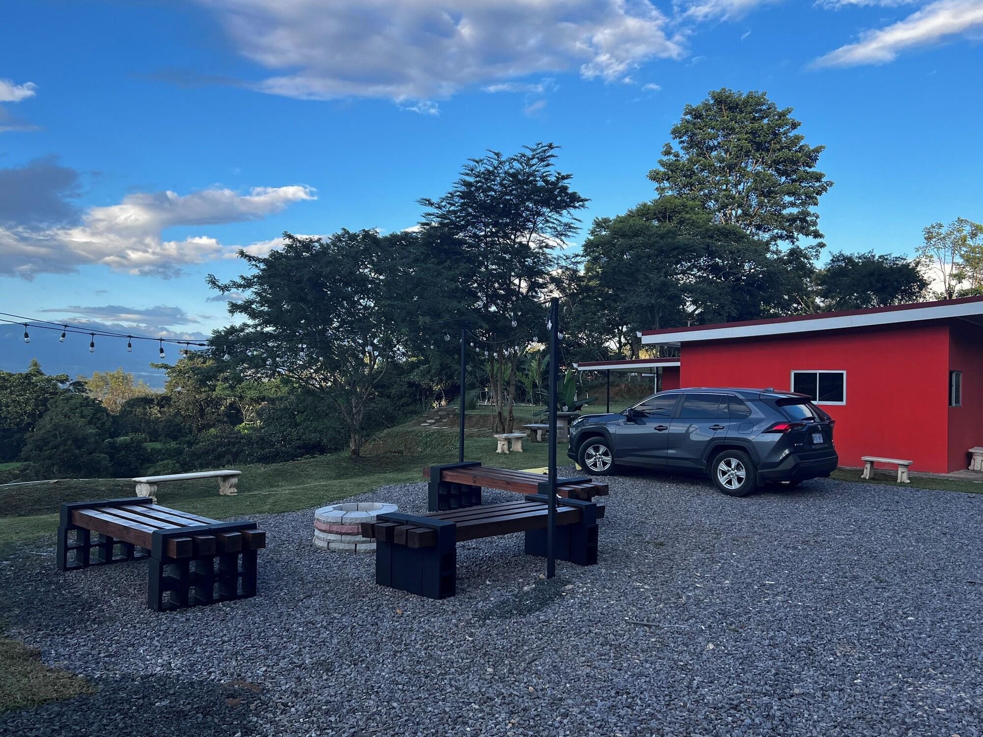 Vista Exterior Badu Lodge