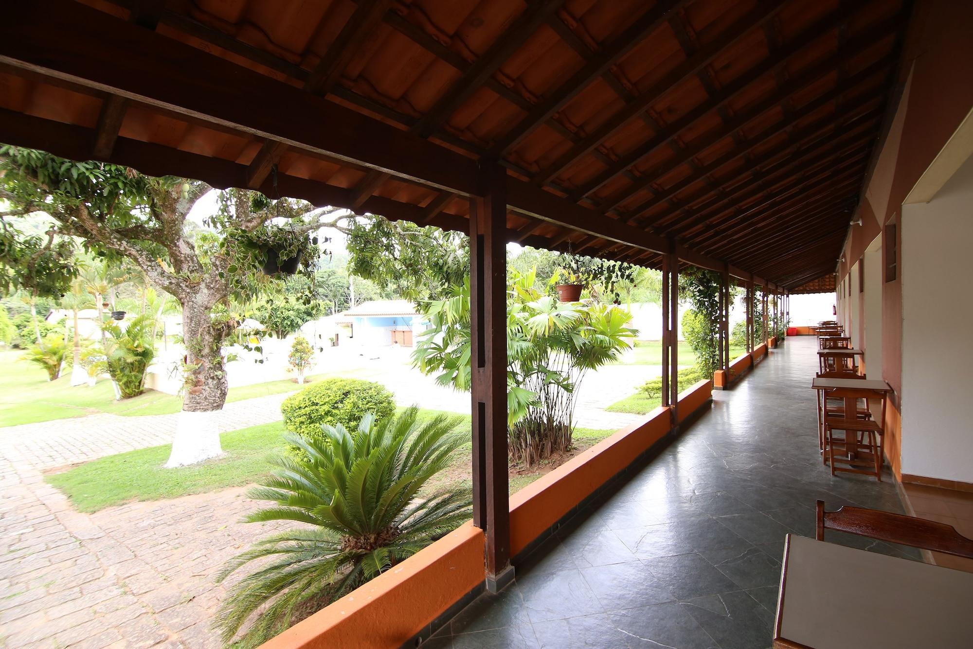 Vista Lobby Pousada Vale da Montanha