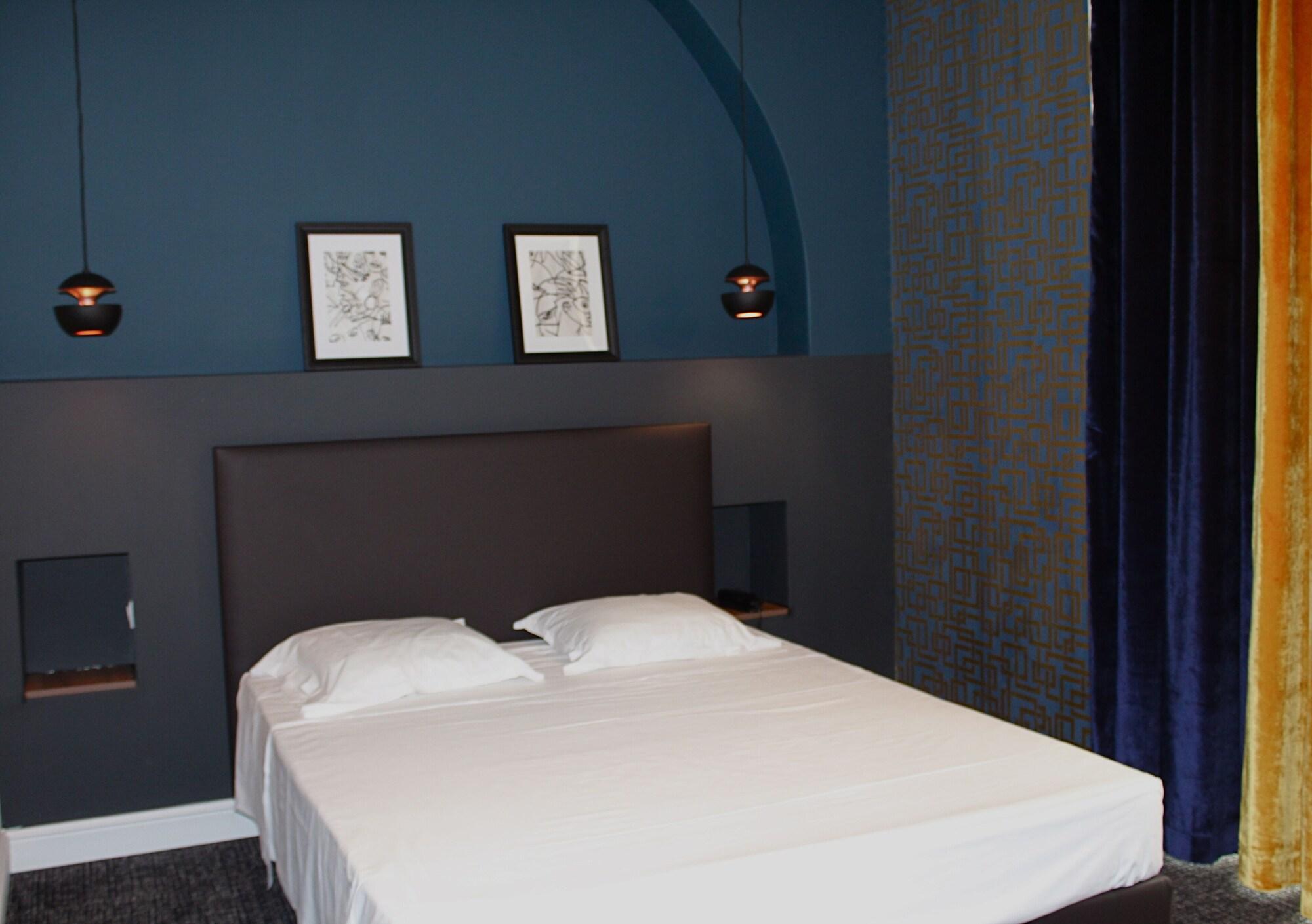 Varios Hotel Le Forum