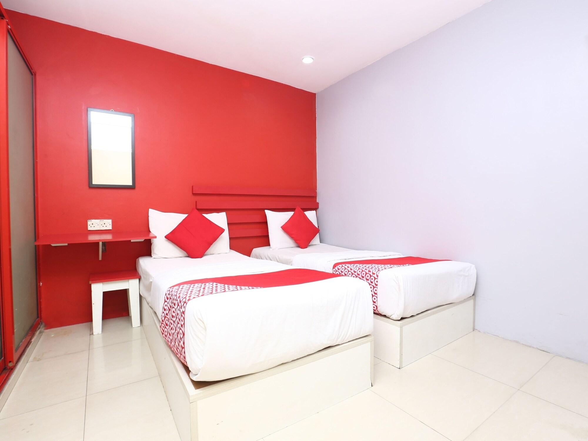 Varios OYO 89654 My New Home Hotel