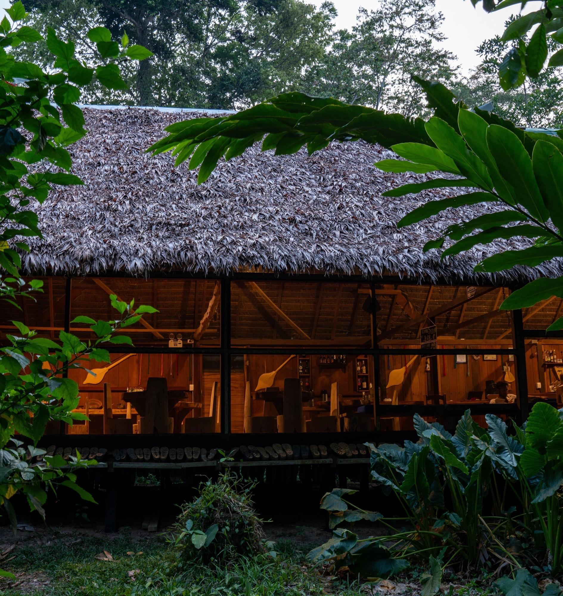 Restaurant Ecolucerna Lodge Tambopata