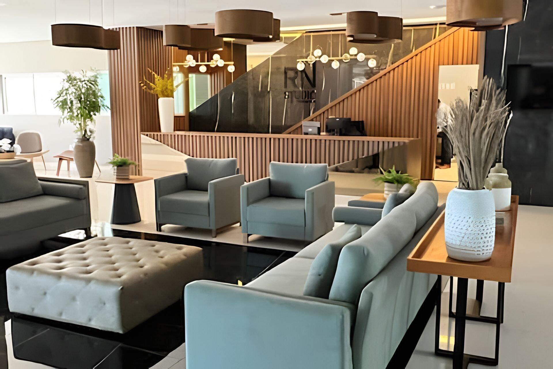 Vista Lobby RN Studio Premium