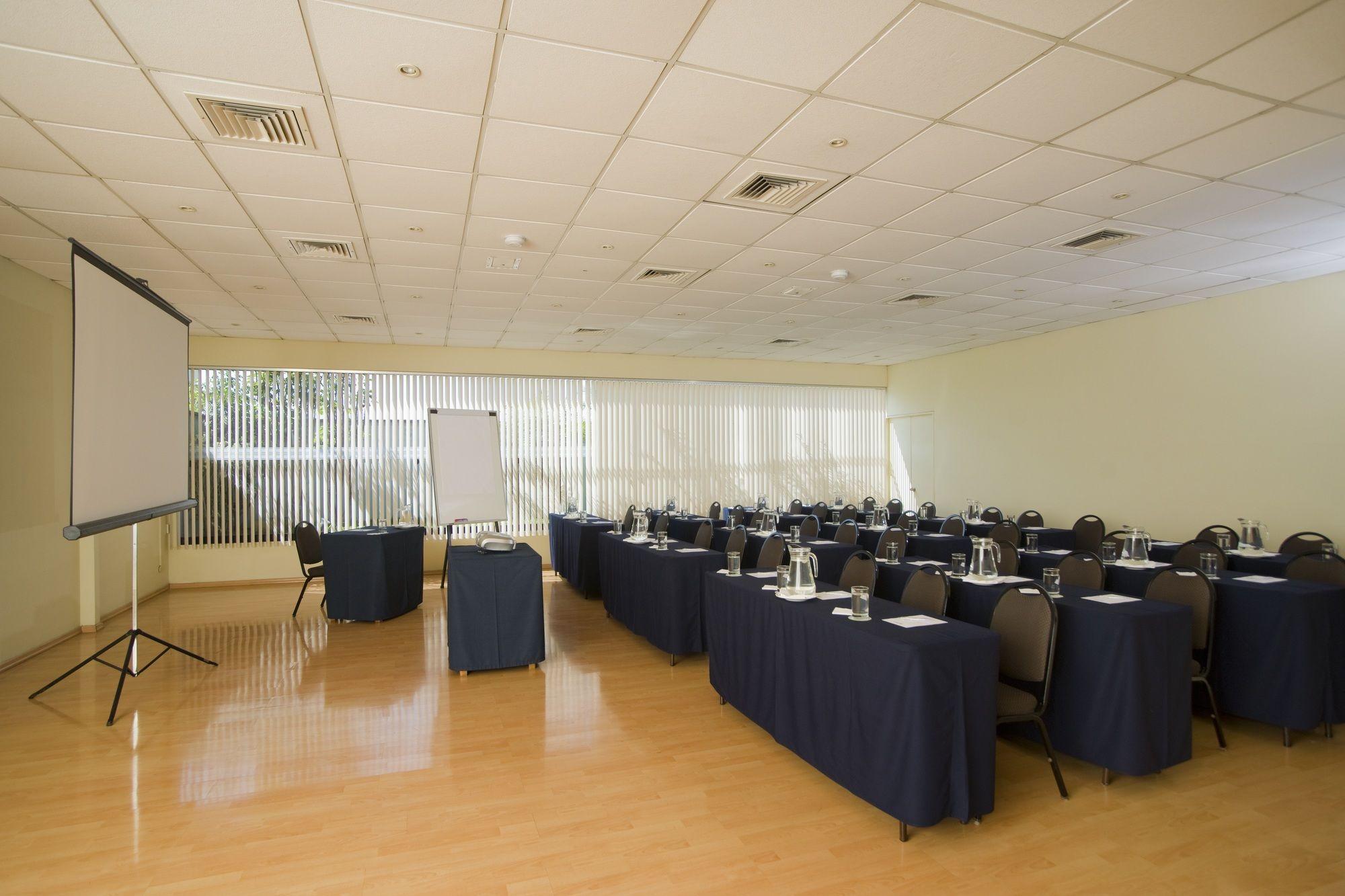 Hotel Radisson Hotel San Isidro