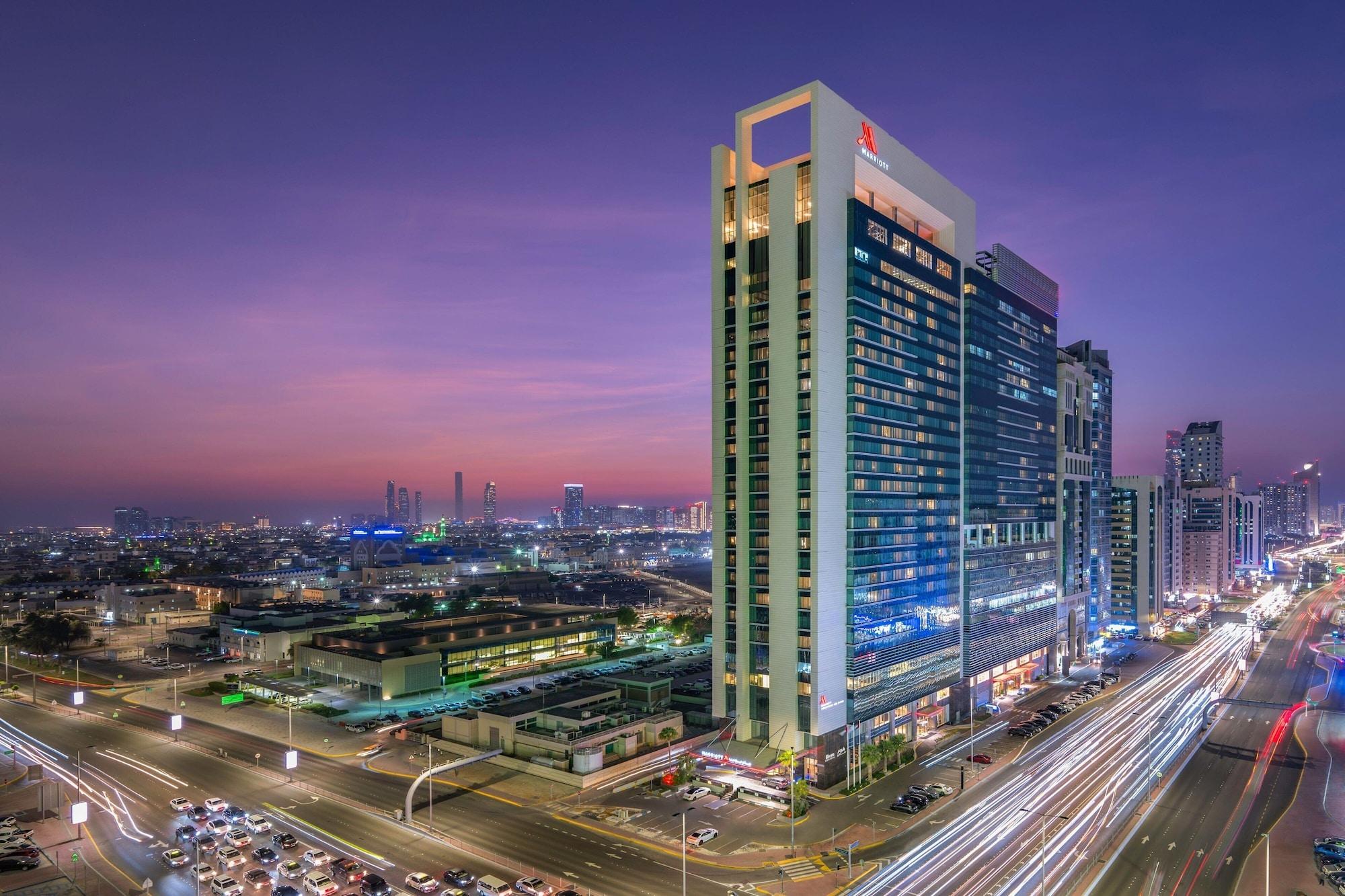 Vista Exterior Marriott Hotel Downtown, Abu Dhabi