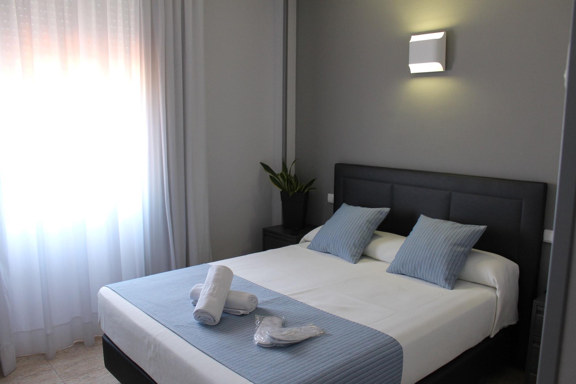 Varios Hotel Barajas Plaza Madrid