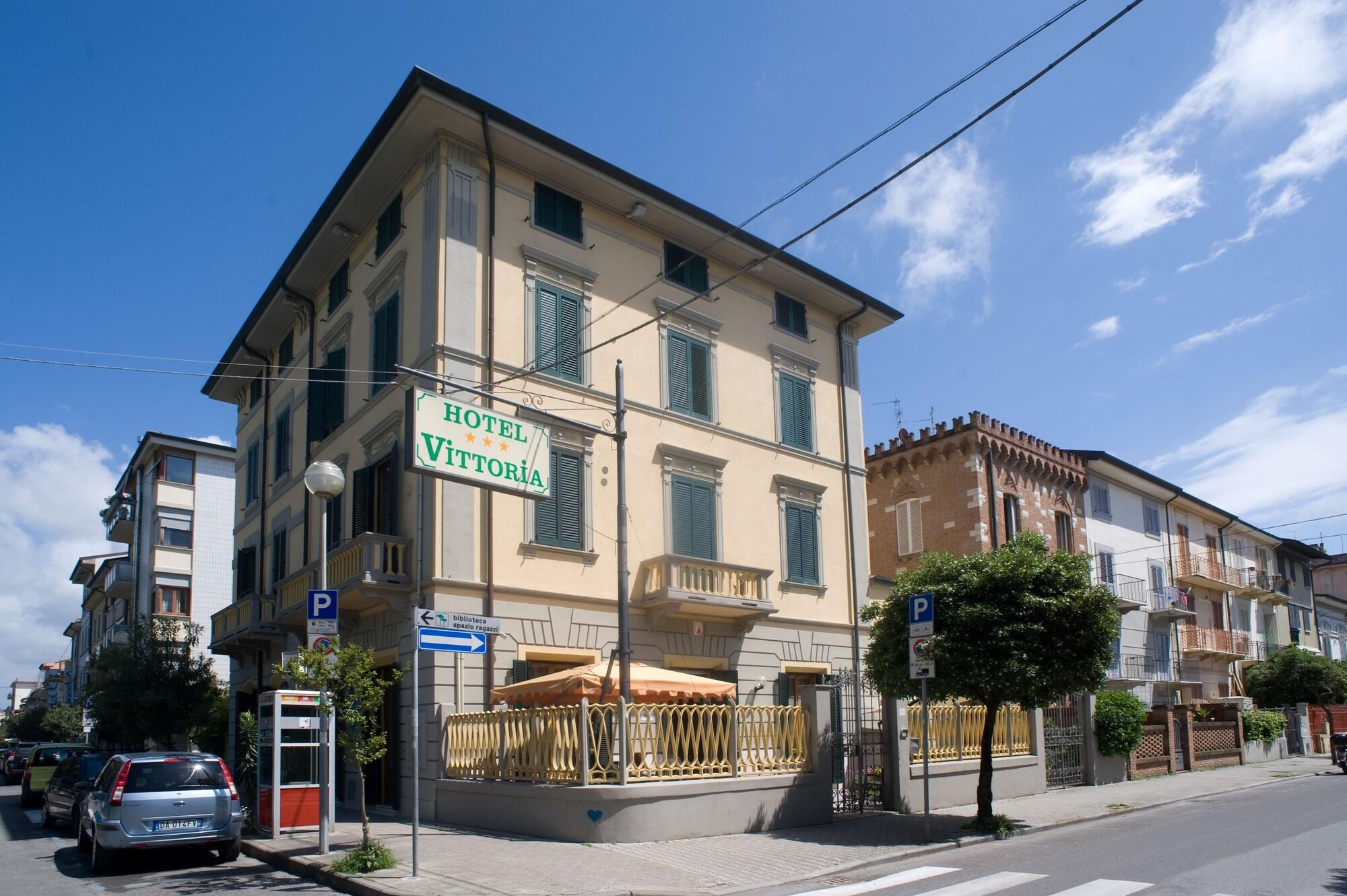Varios Hotel Vittoria