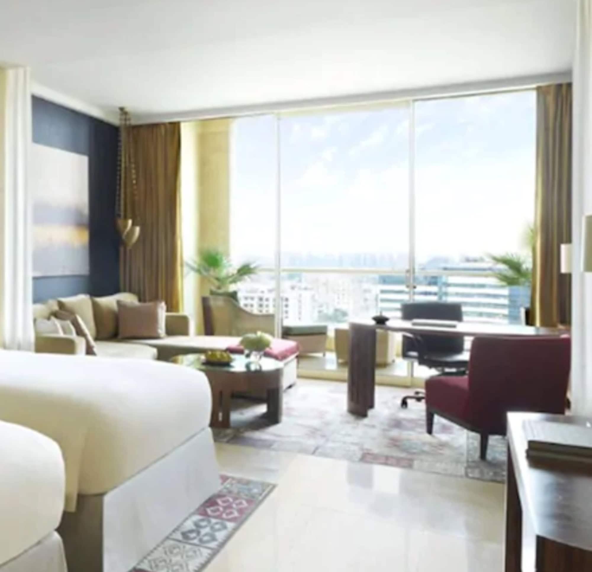 Quarto Raffles Dubai