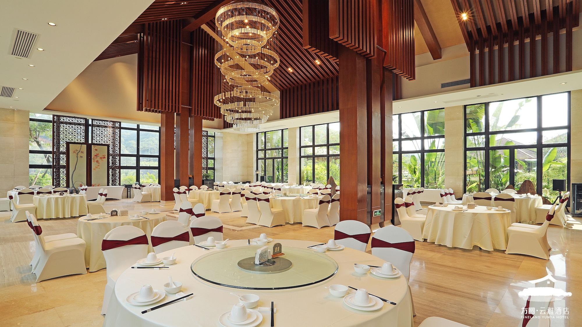 Restaurant The Rayna Resort