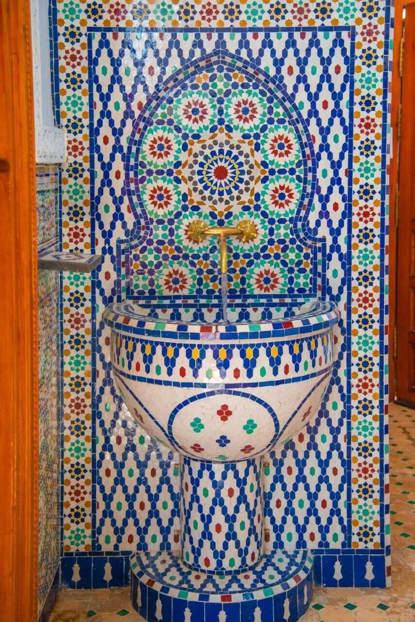 Vista Lobby Riad Amely