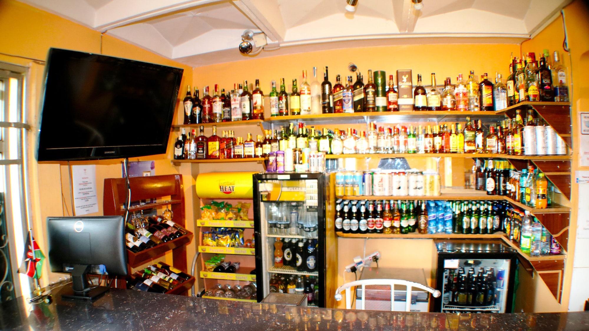 Bar/Salón Red Buffalo House Hotel