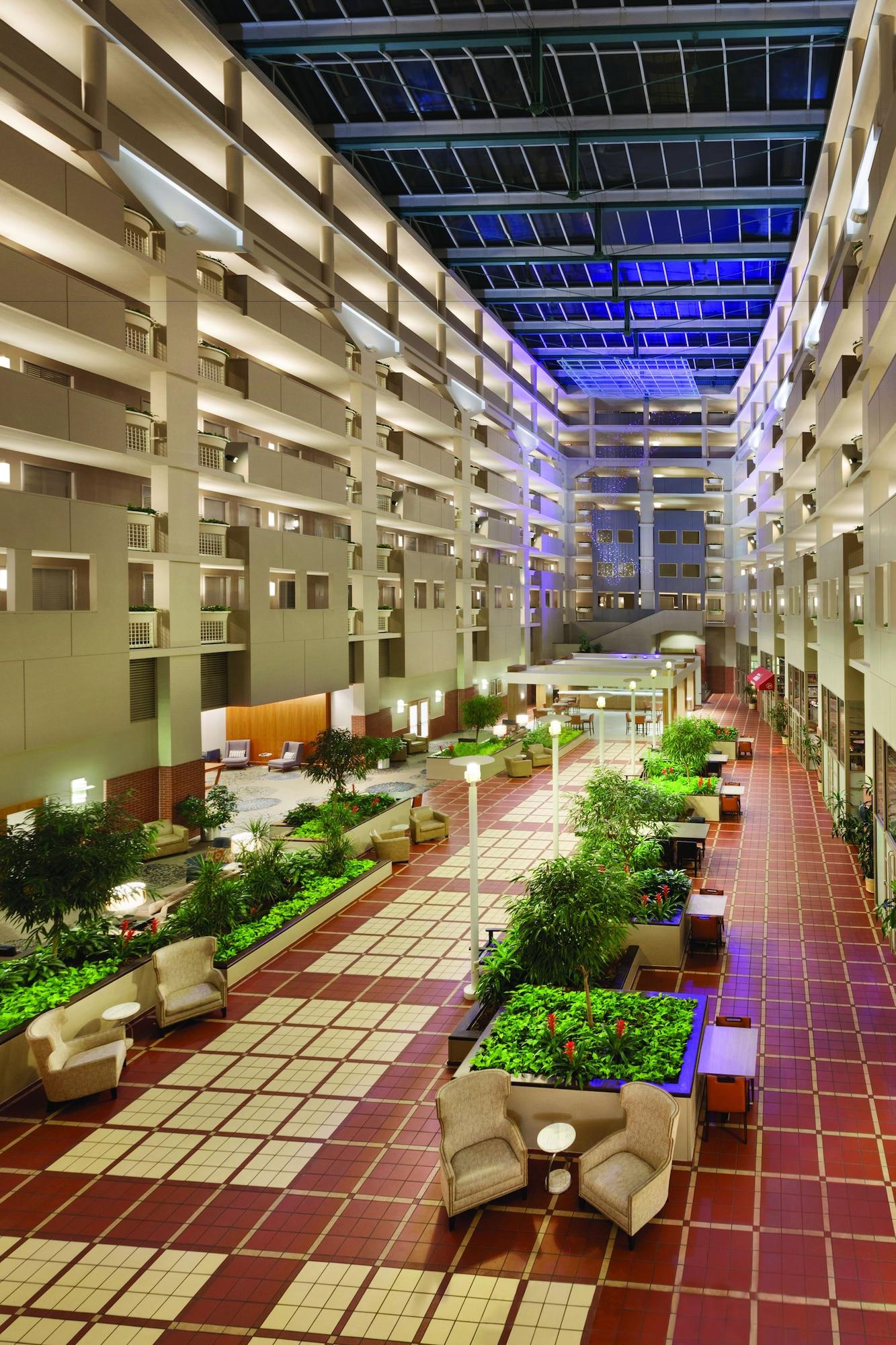 Vista Lobby Embassy Suites by Hilton Atlanta at Centennial Olympic Park