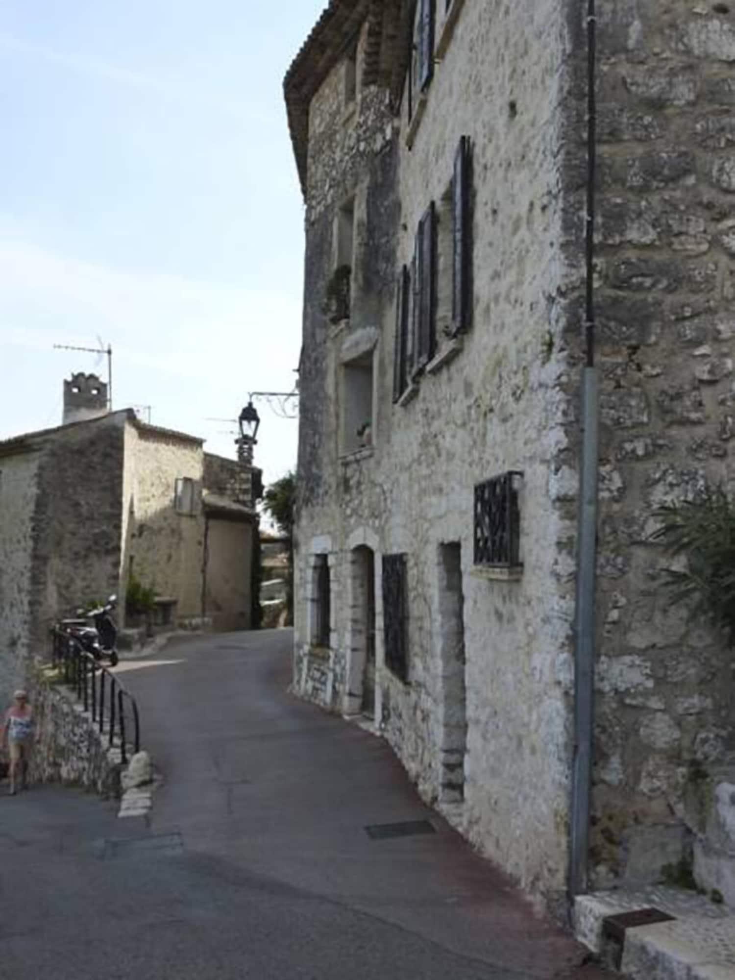 Varios La Maison Aux Bonsaïs