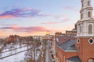 Alojamiento - The Monty Boston