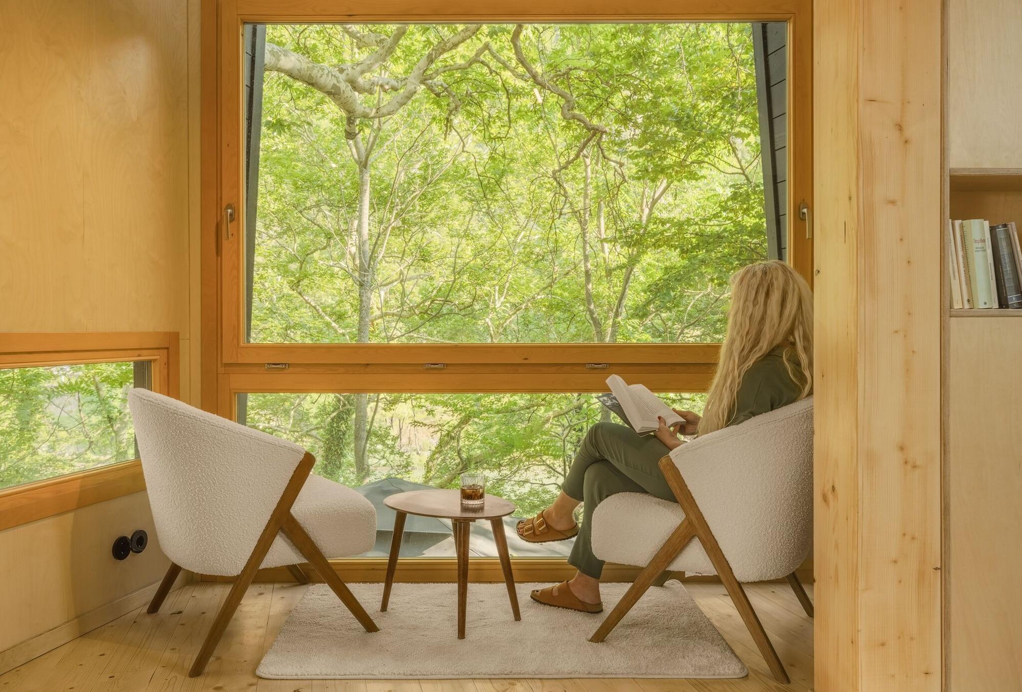 Comodidades del Alojamiento Aoos river Treehouse