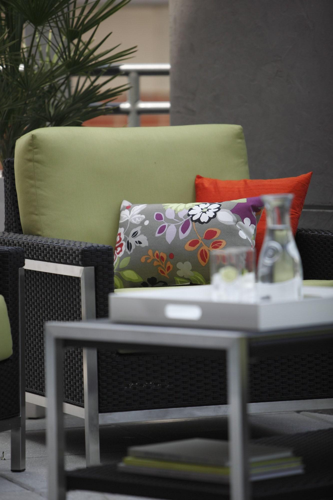 Comodidades del Alojamiento HYATT house Charlotte/Center City